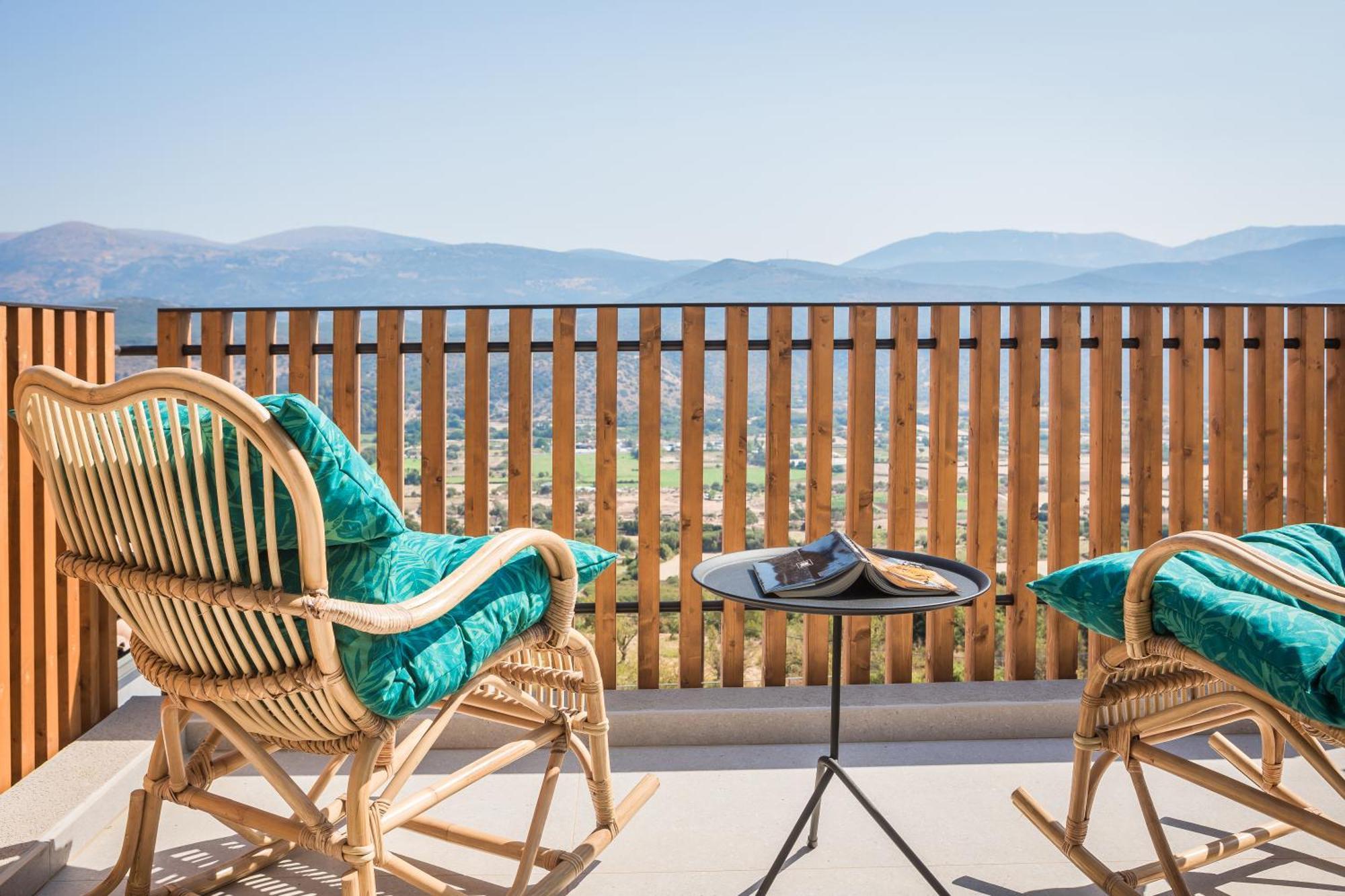 Harmony Aparthotel