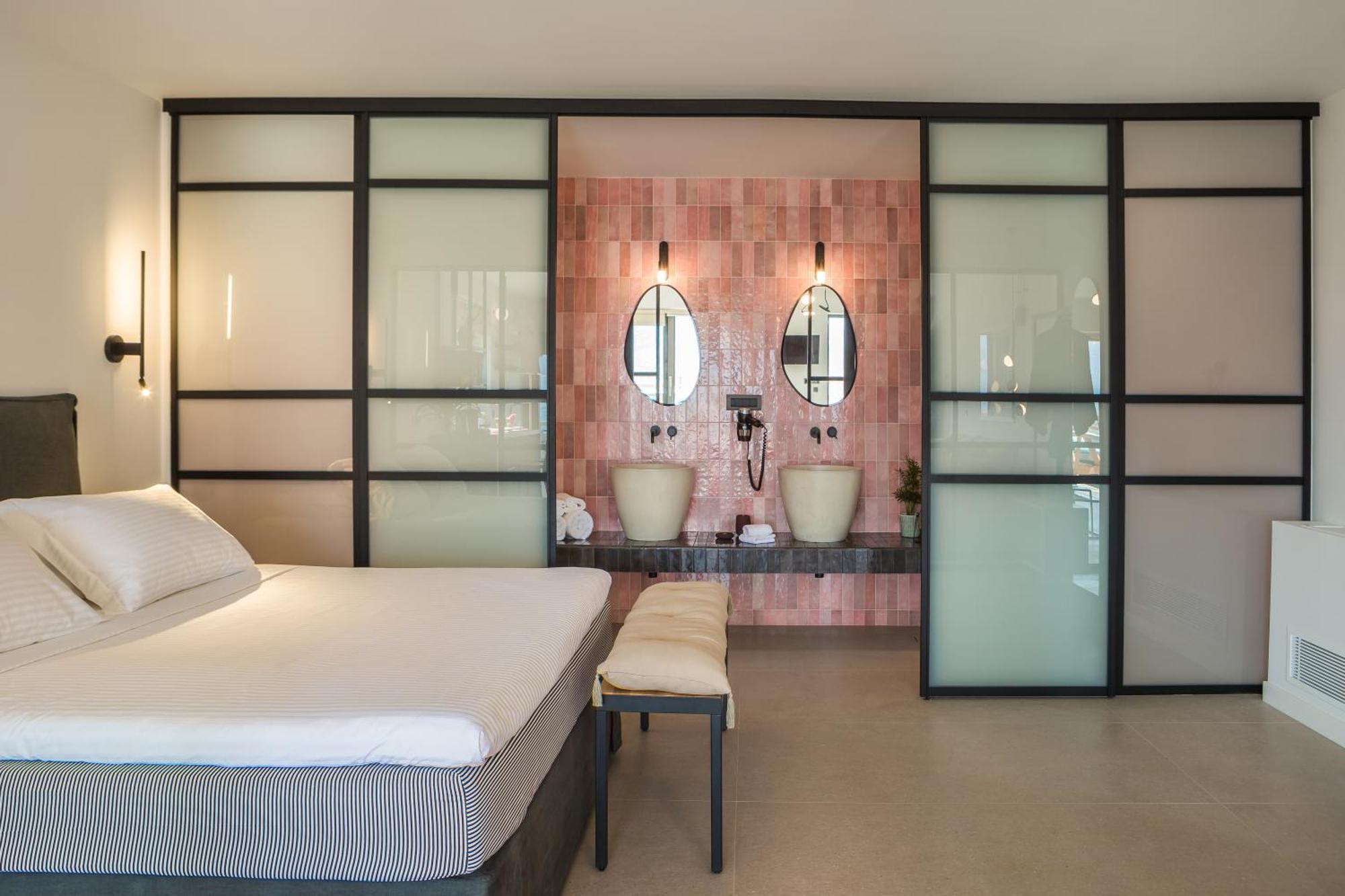 Harmony Aparthotel *