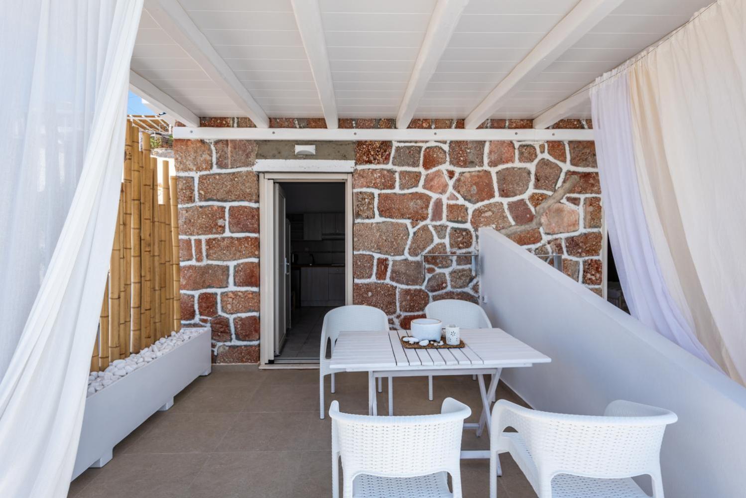 Apartment Anemi Adamantas (Milos)
