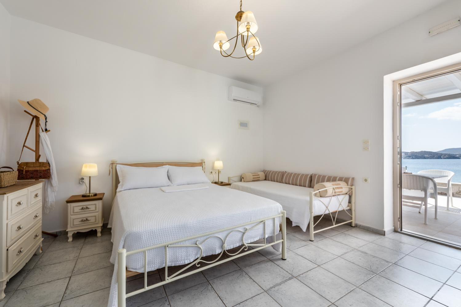 Apartment Anemi *