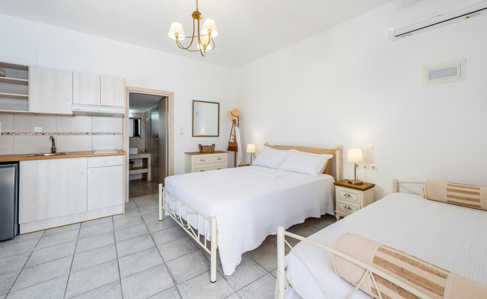 Apartment Anemi Adamantas (Milos)