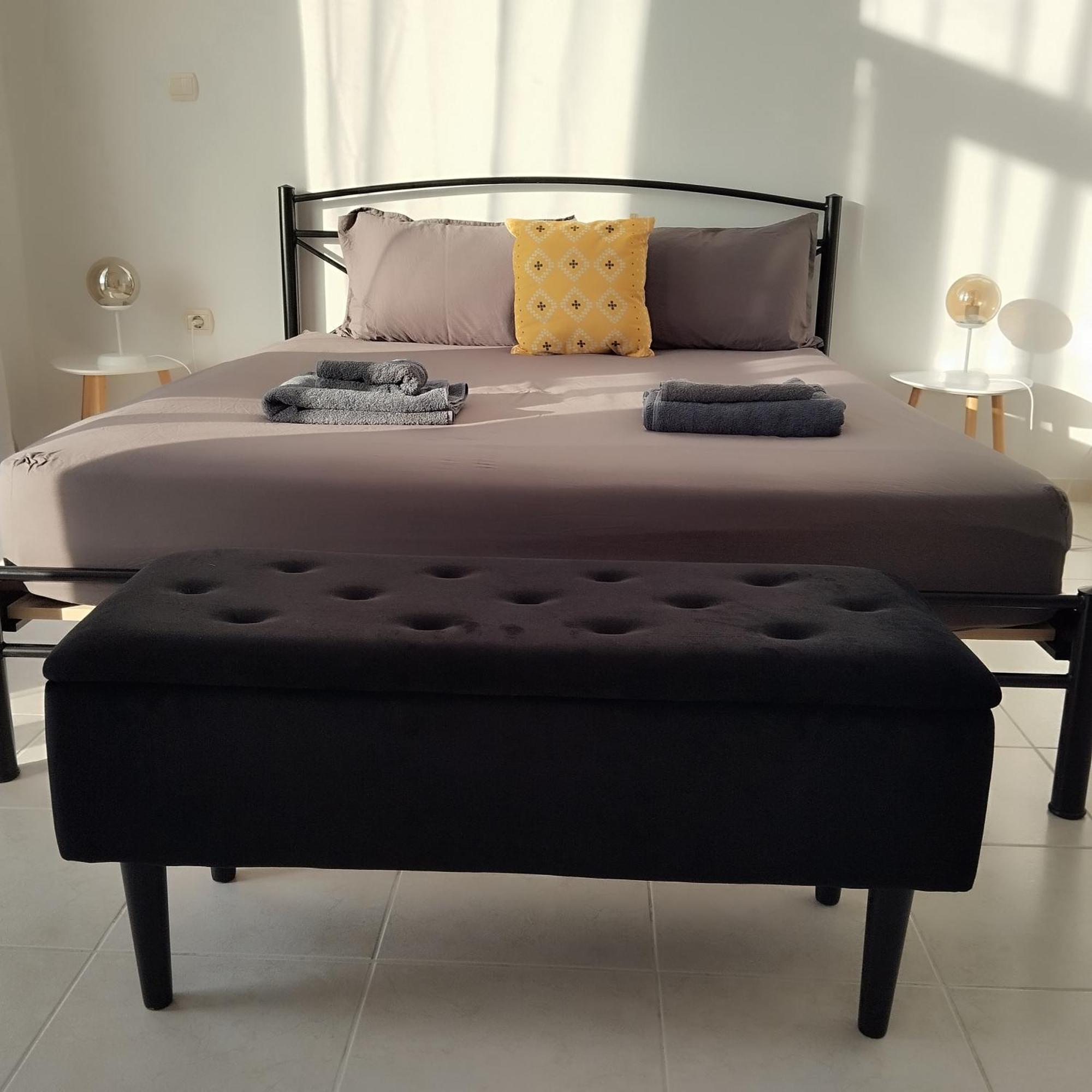 Poseidonia 50 & 70 Sqm With Sea View Apartment *