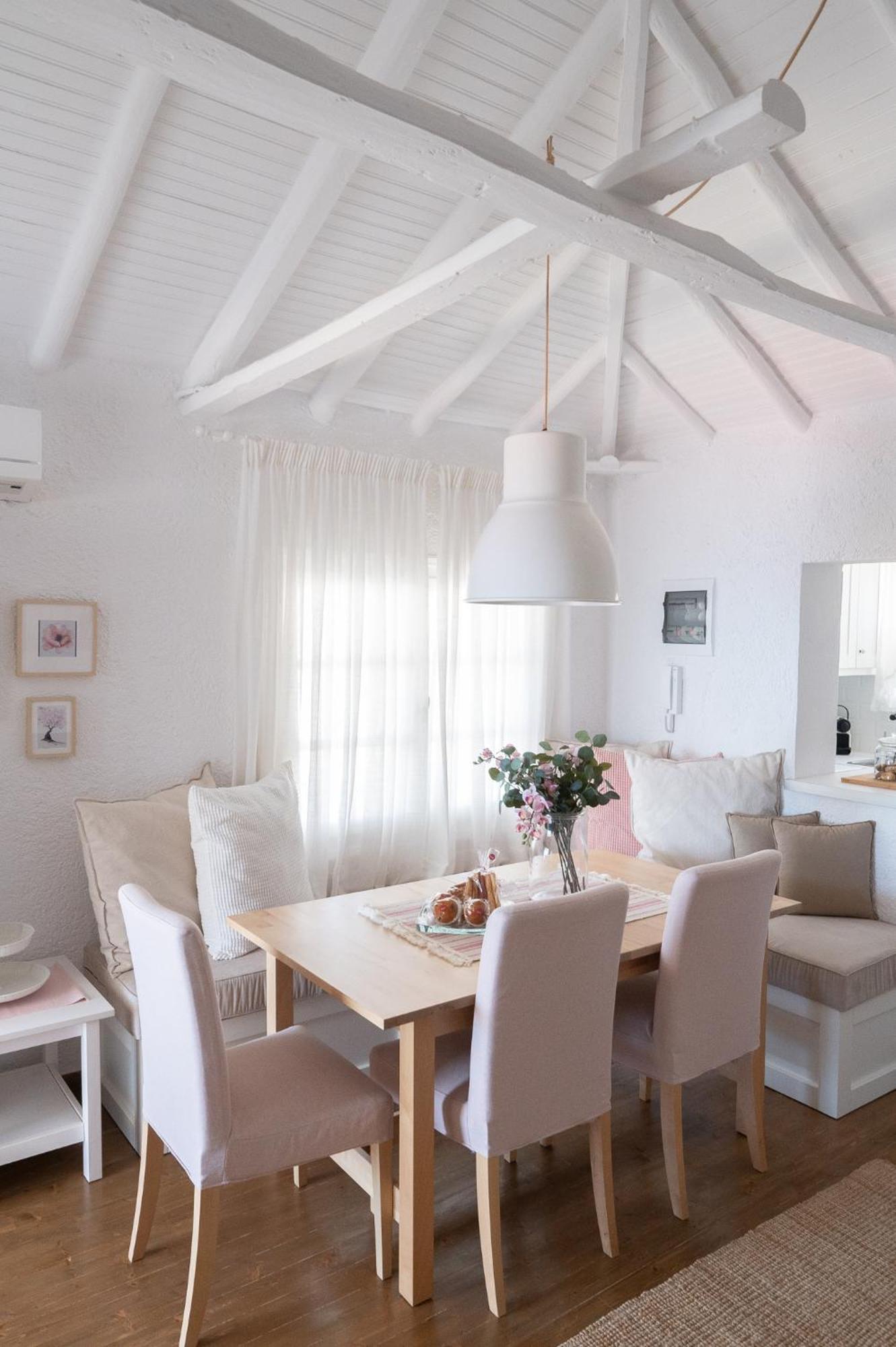 Holiday home Pouletis Family - Akroyali Seaview Getaways