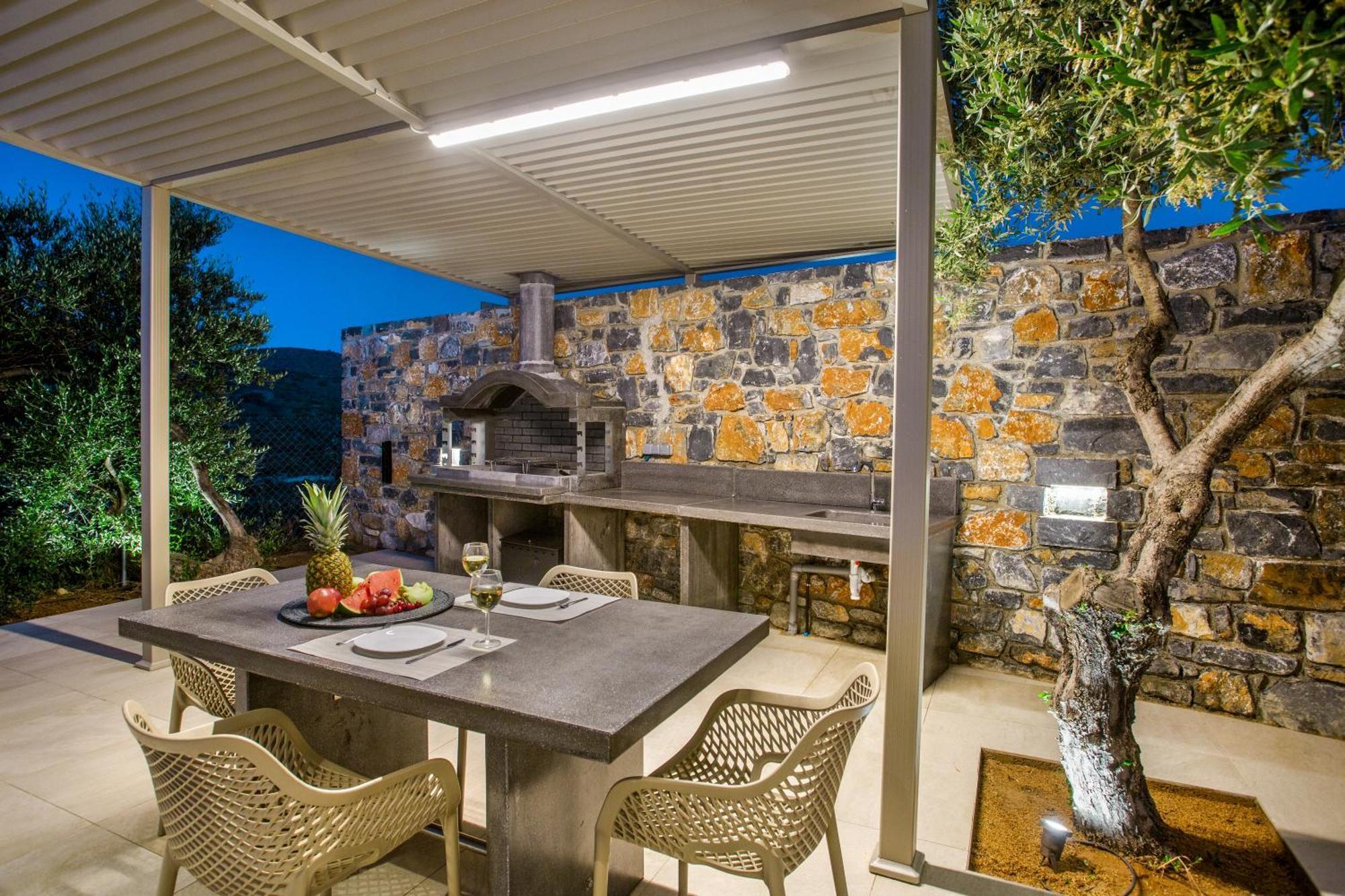 Utopia Luxury Gouves