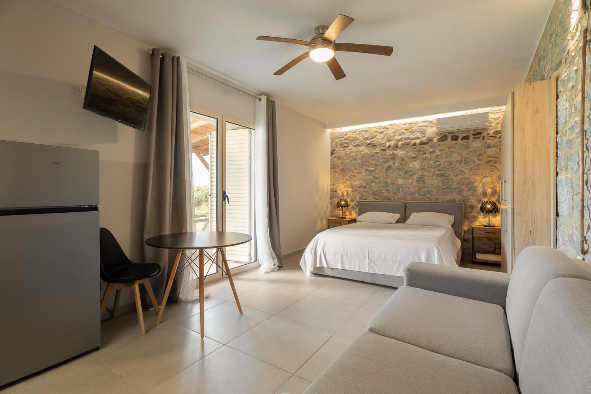Ximitadi Estate Pyrgos Dirou