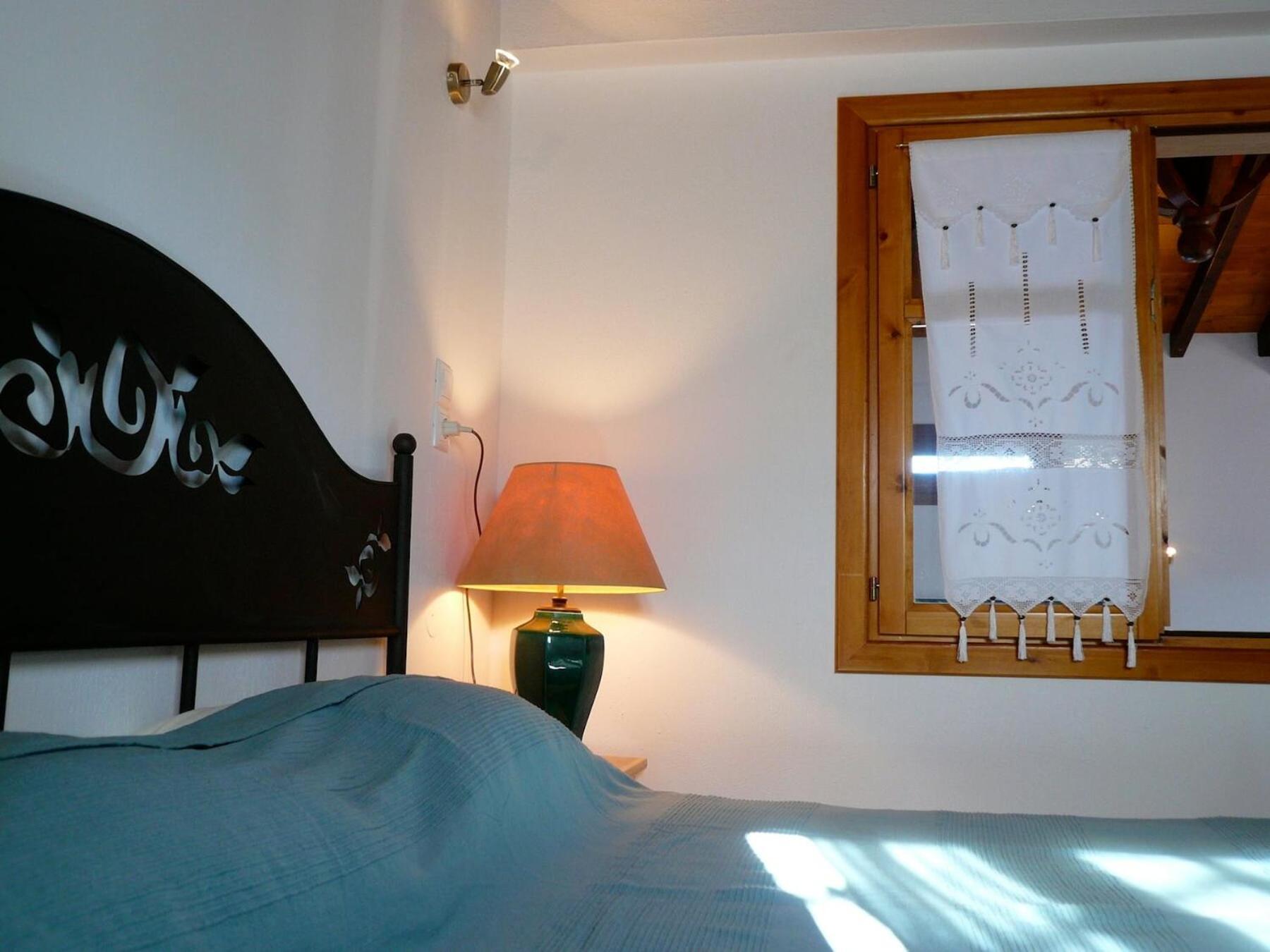 Skopelos Country