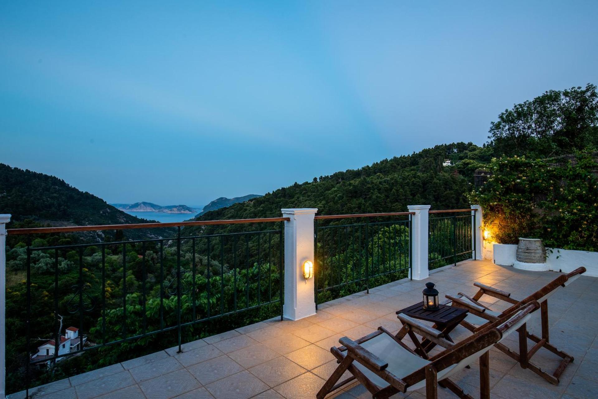 Skopelos Country *