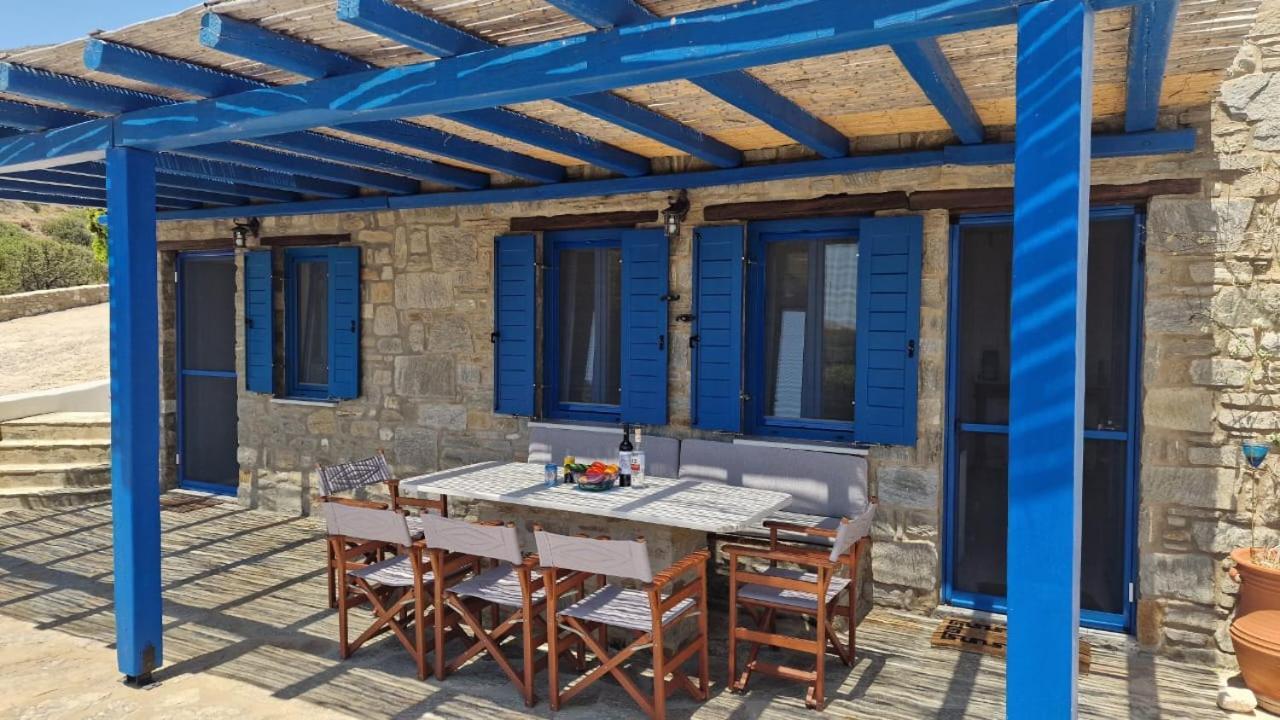 Zoe With Seaview Near Golden Holiday home Chrisi Akti (Paros)