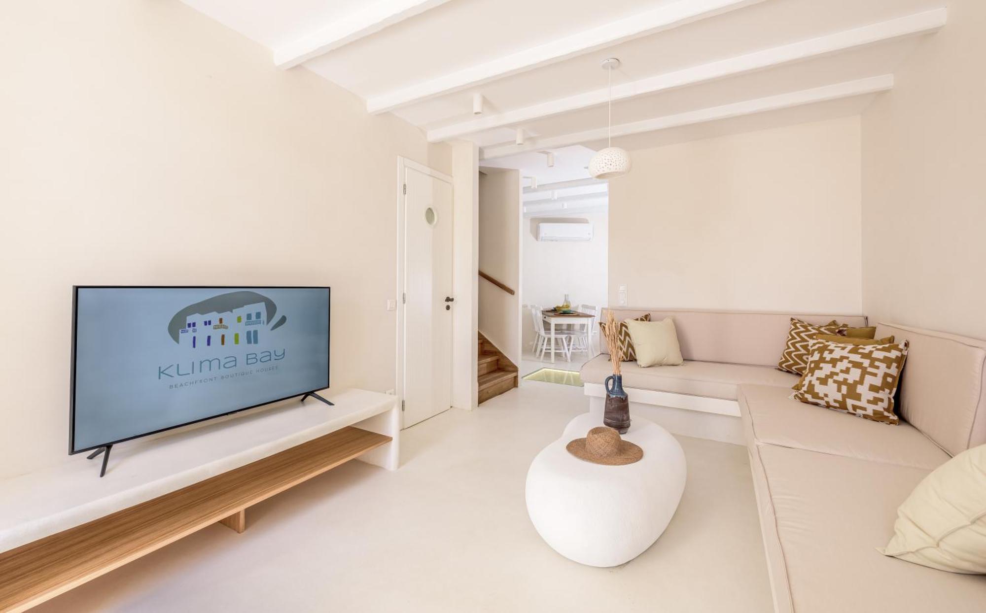 Holiday home Klima Bay Beachfront Boutique *