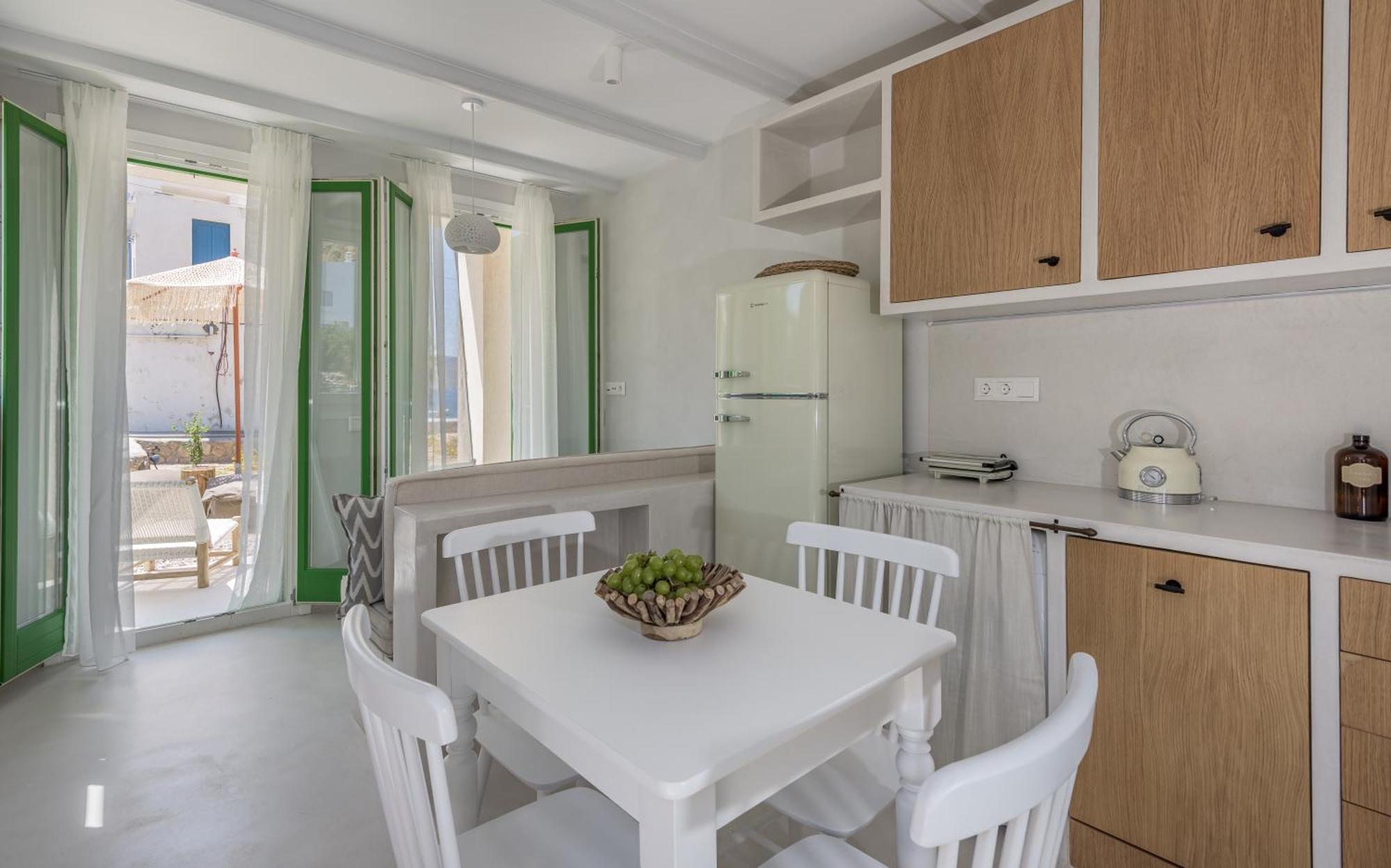 Holiday home Klima Bay Beachfront Boutique