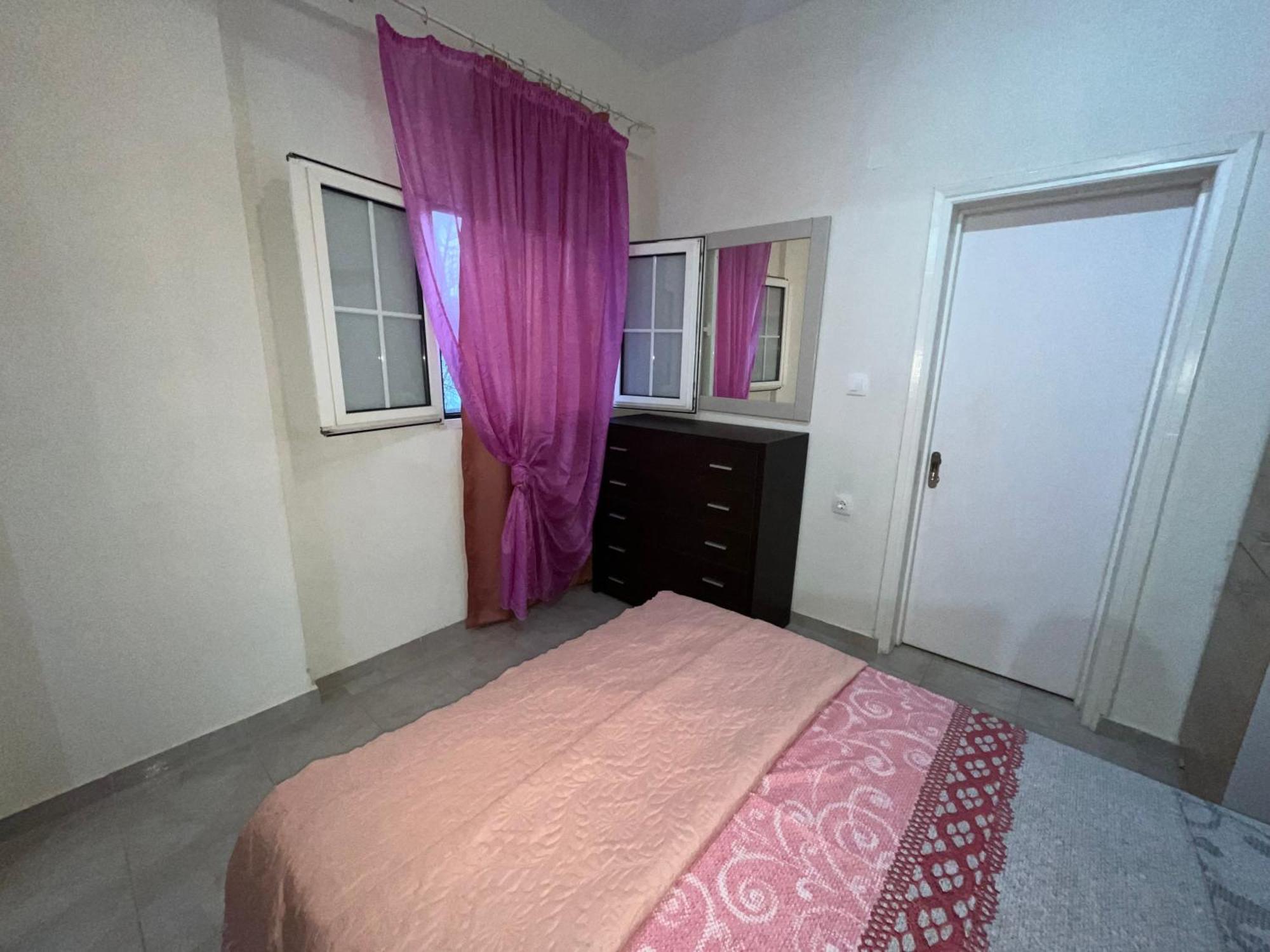 Leonidas Koutsoupia Apartment
