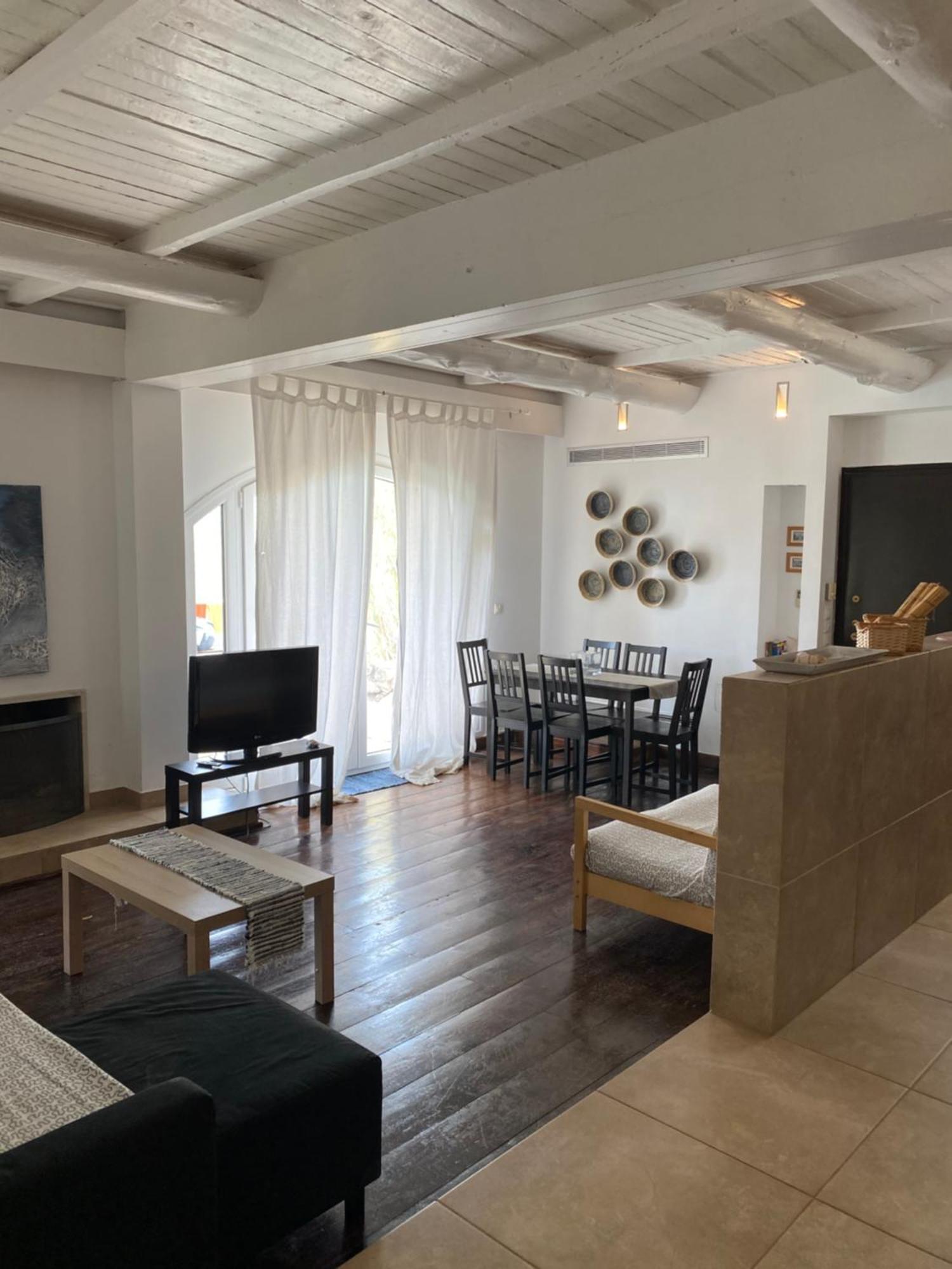 Melolia Estate Apartment