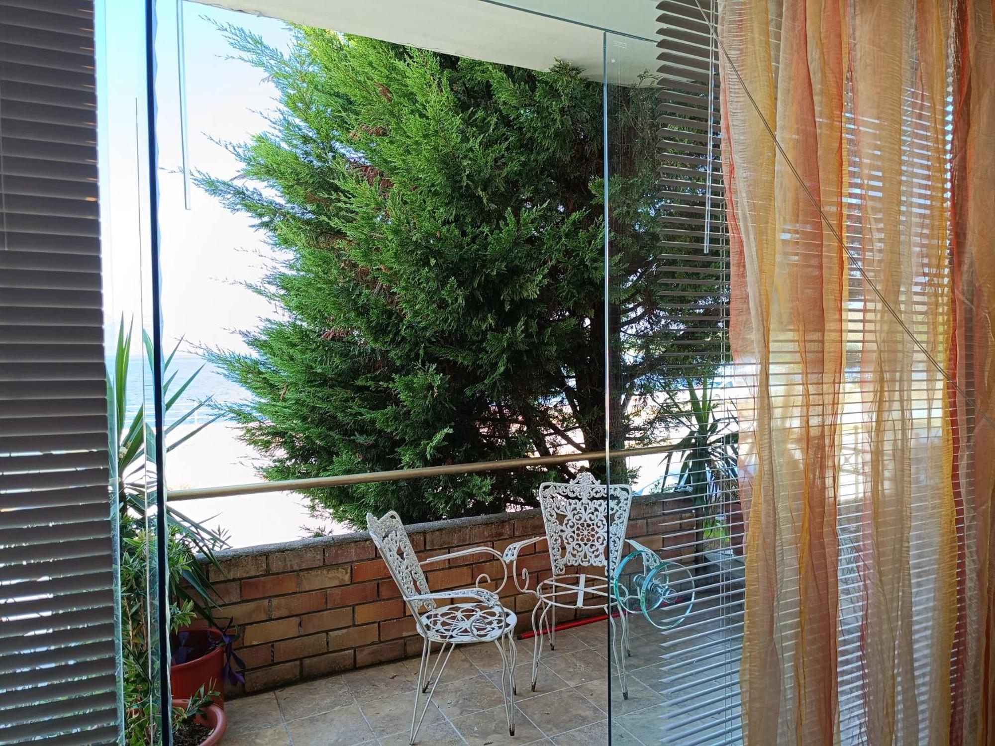 Mare E Monti2 Apartment *