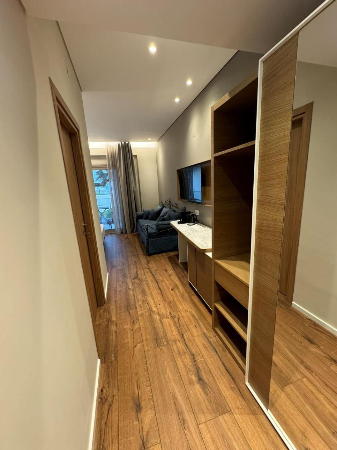 Hotel Studio Nikiti Beach