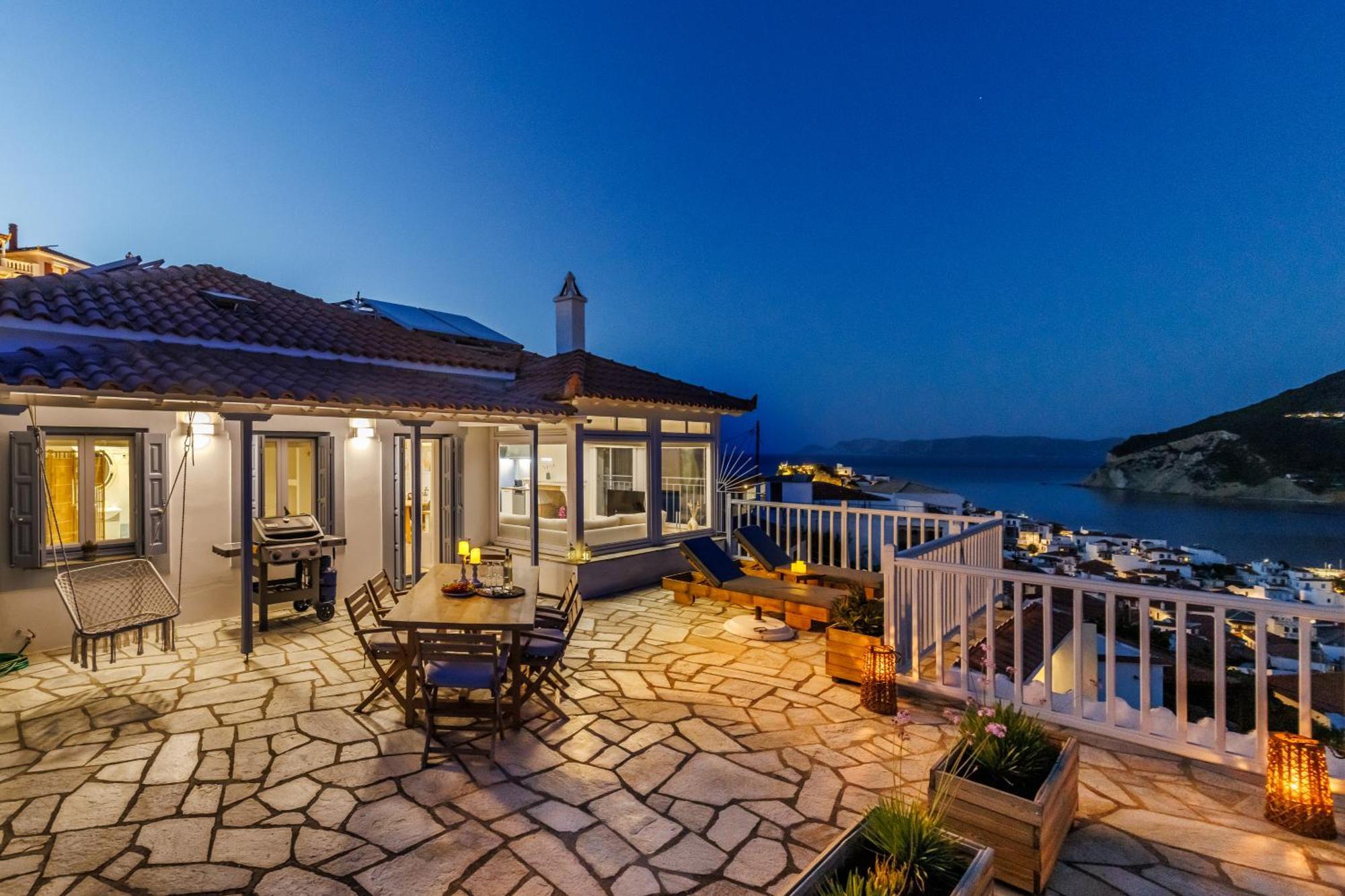 Aurora - Apartment Skopelos Town