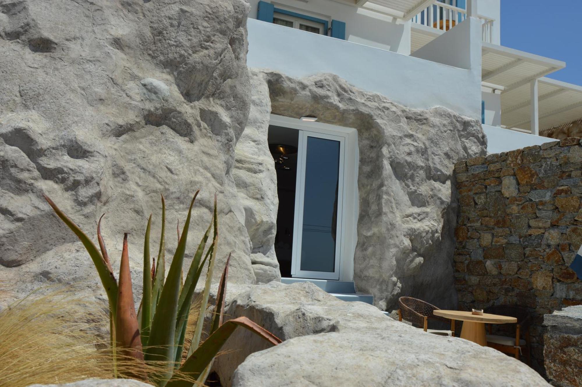 νumi Boutique Mykonos Town