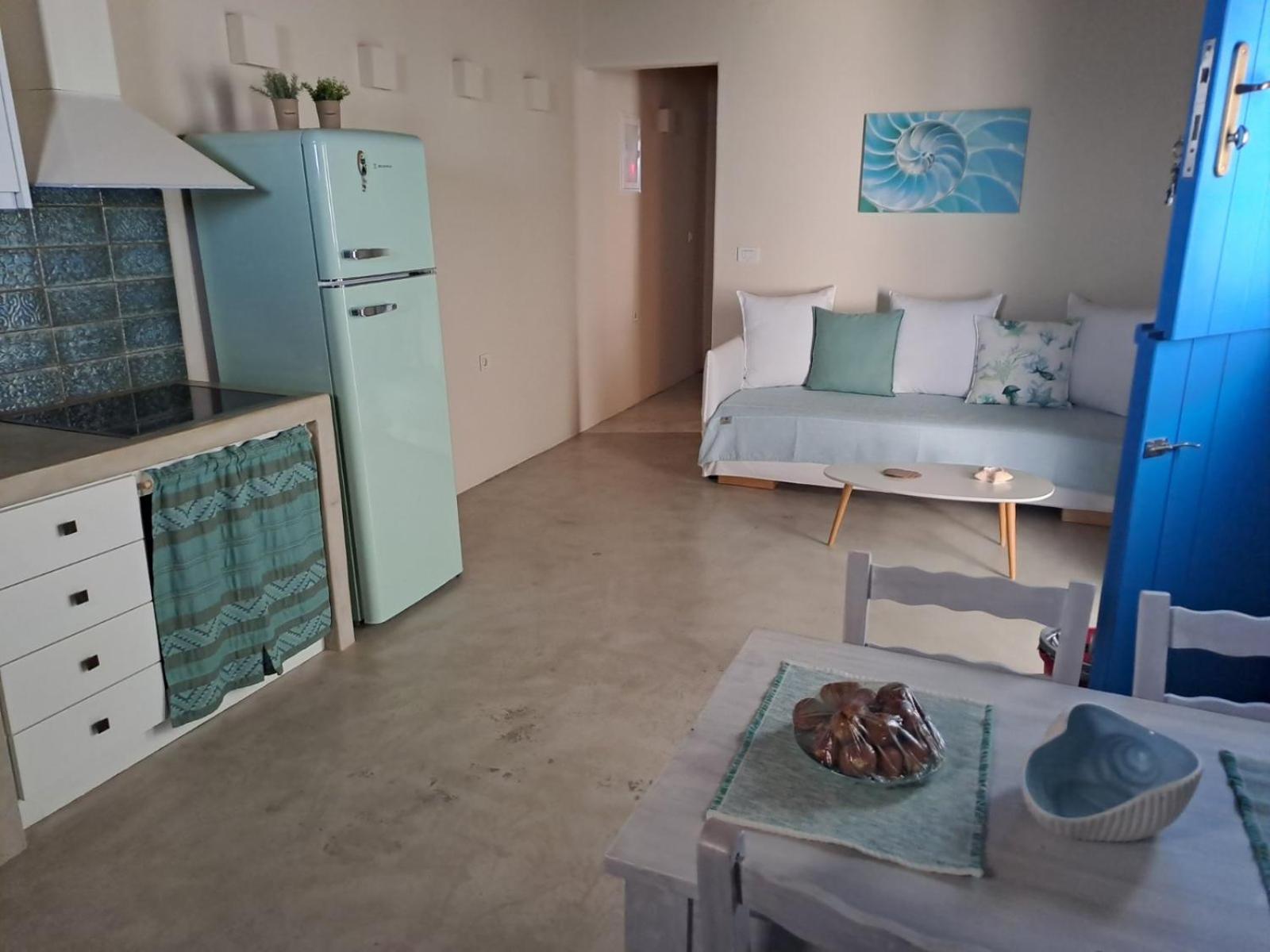 Apleton House At Zacharias Apartment *