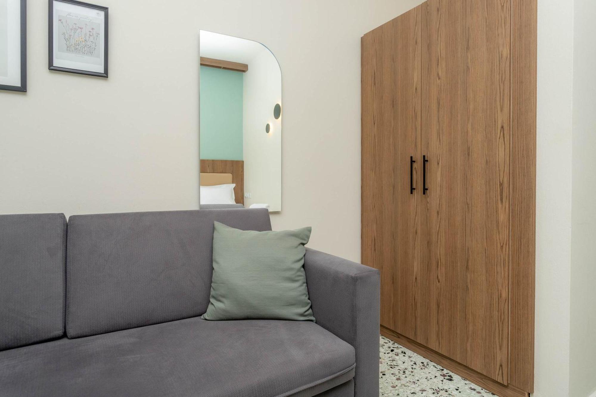 Apartment Pteleo