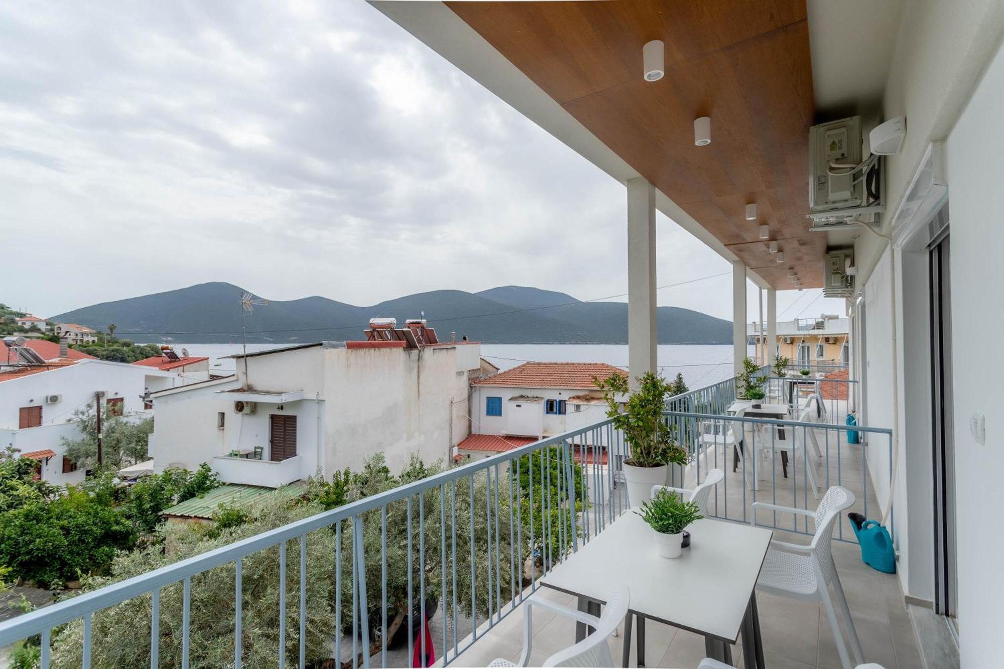 Pteleo Apartment *