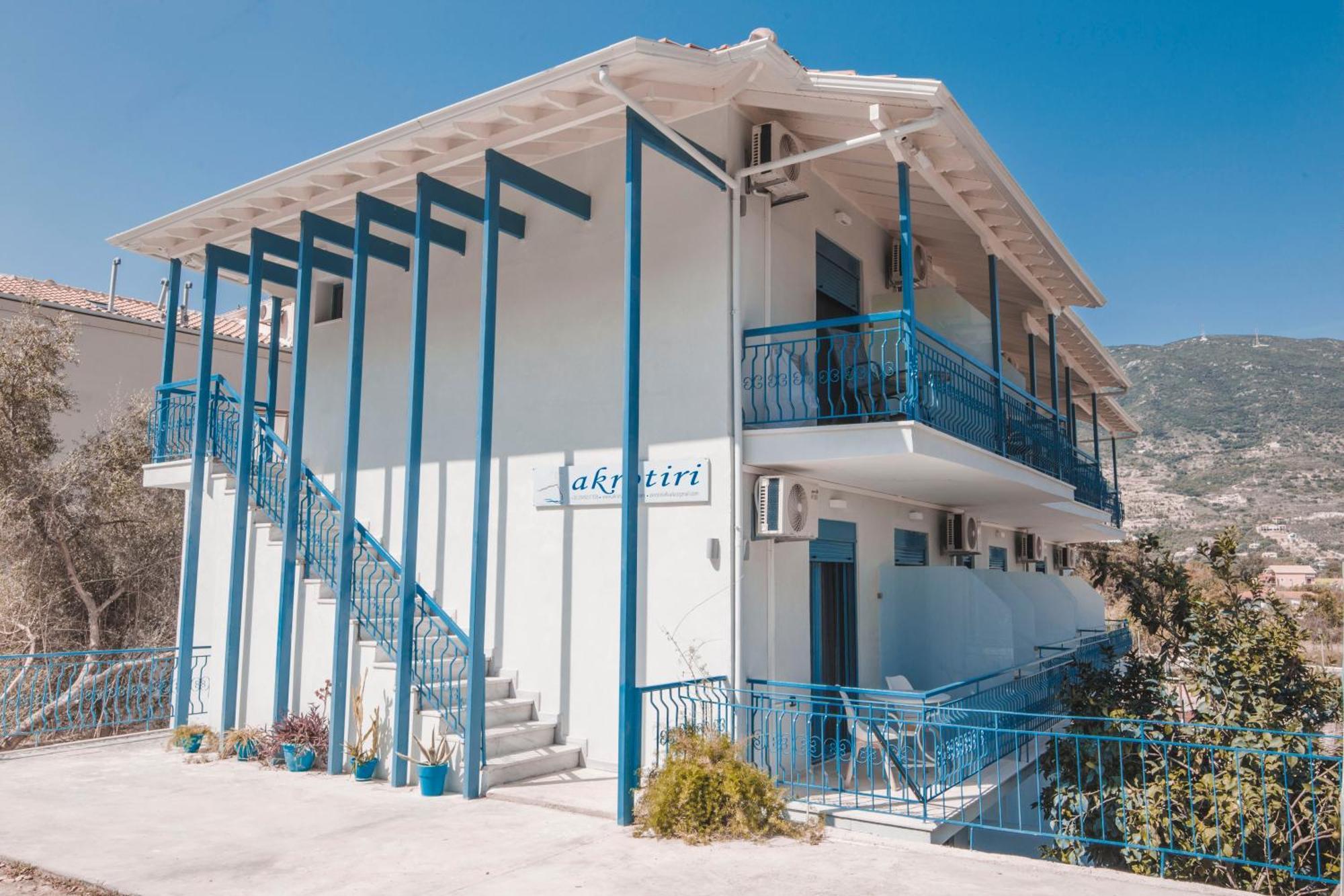 Aκrotiriresort Bed & Breakfast