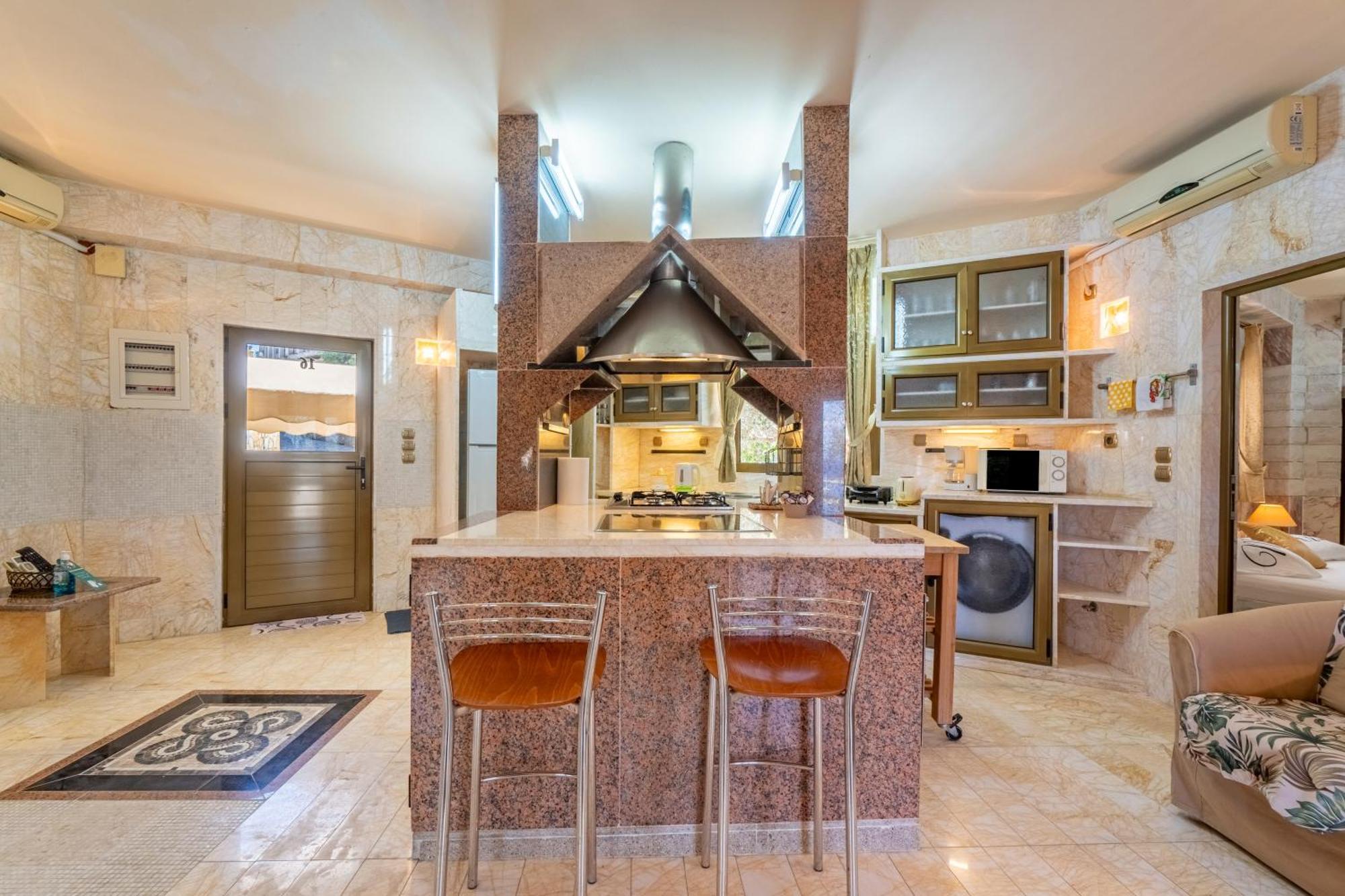 Villa Paco's Luxury House 16