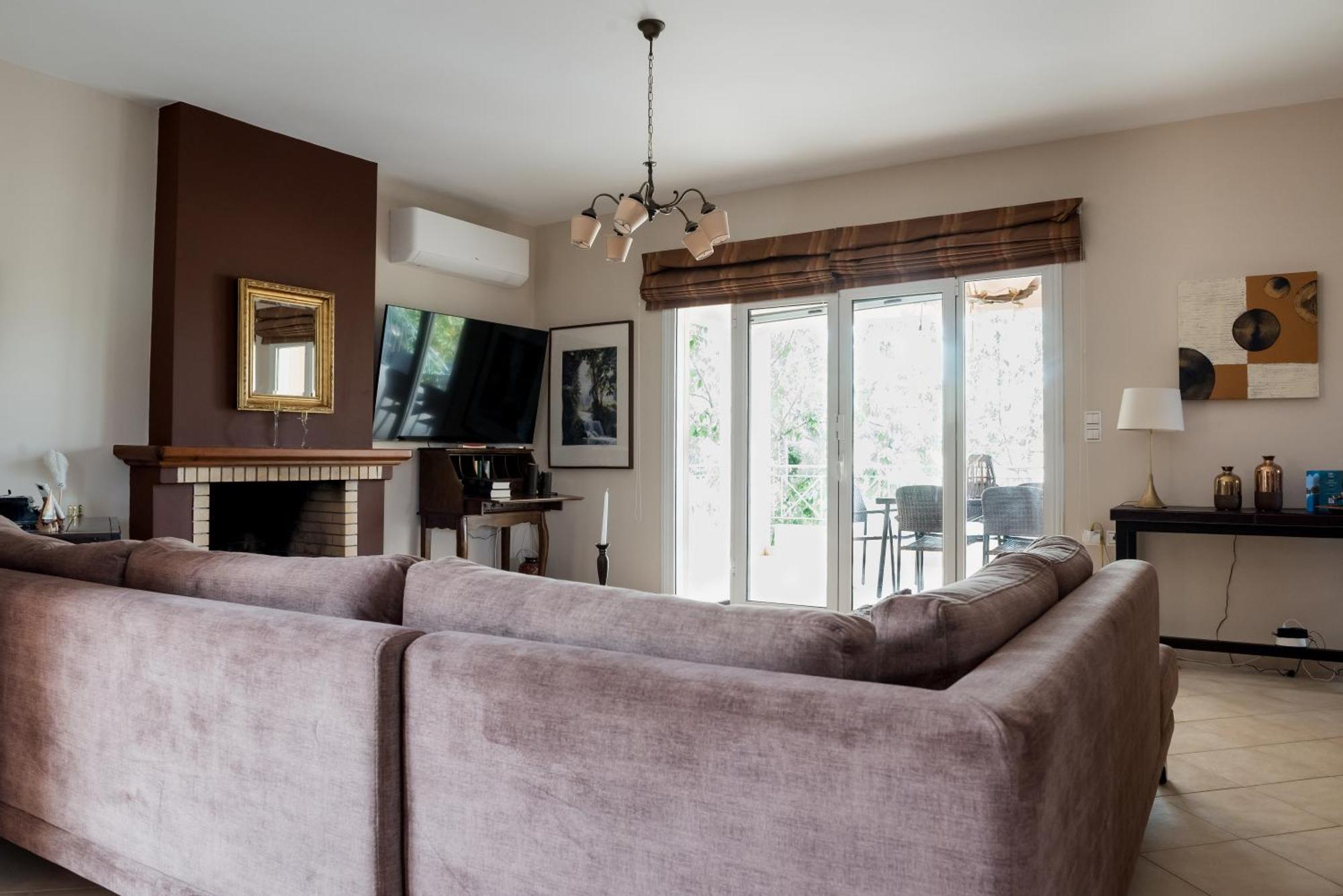 Discover Evia Villa