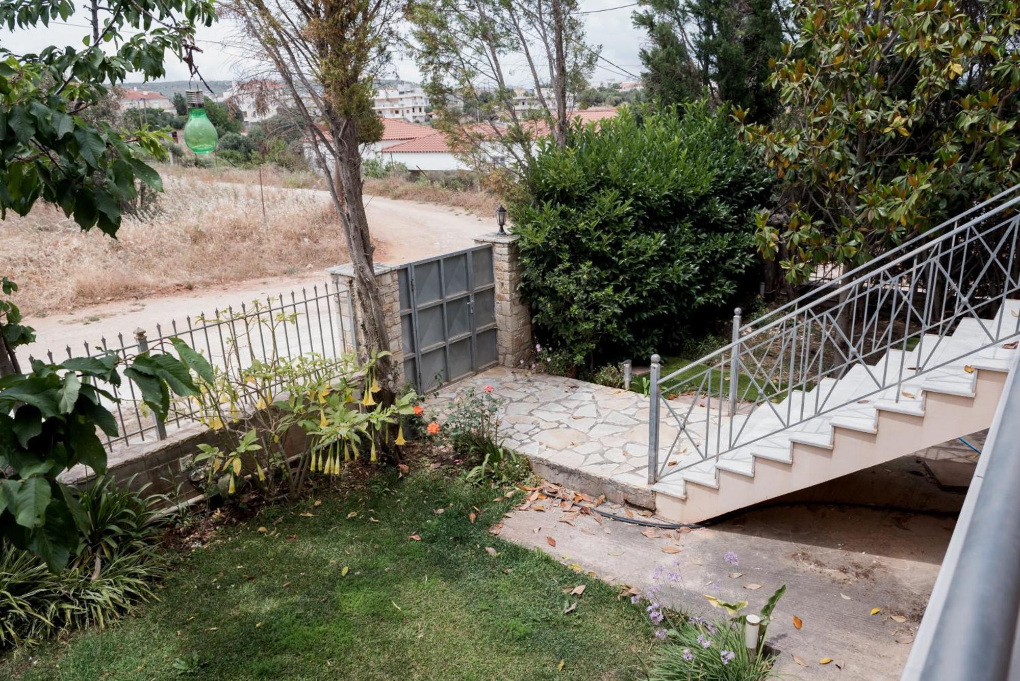 Discover Evia *