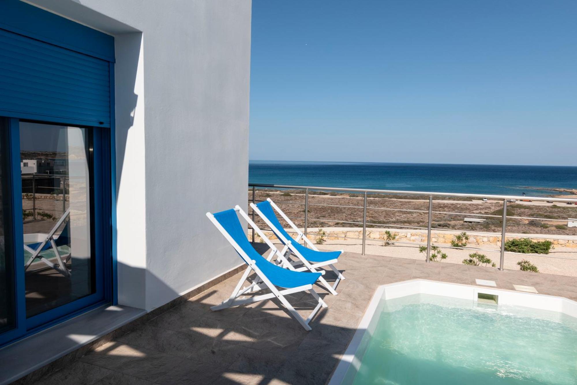 Rania * Karpathos Town (Pigadia)