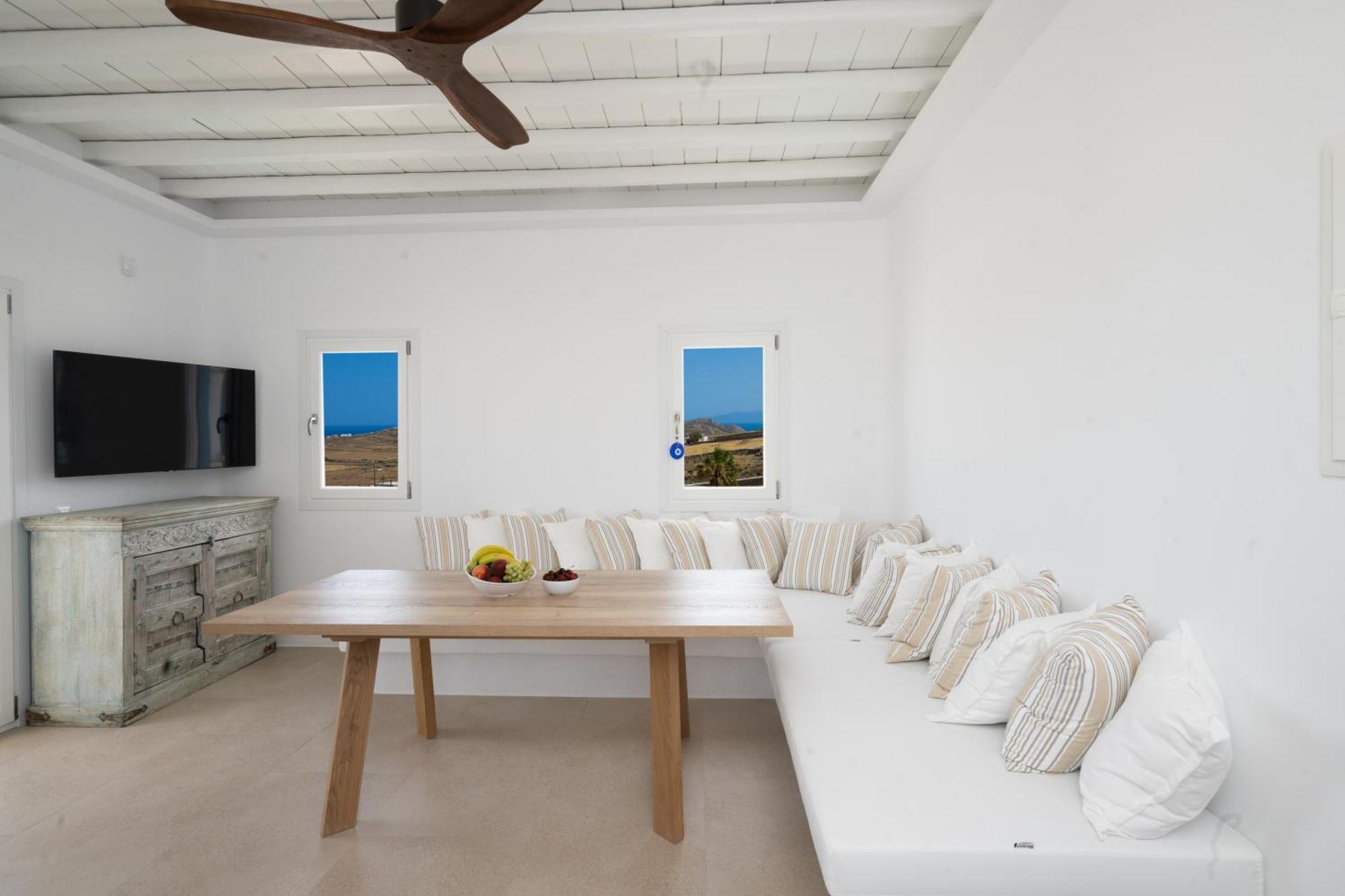 Sunrise - Sea View Private Pools