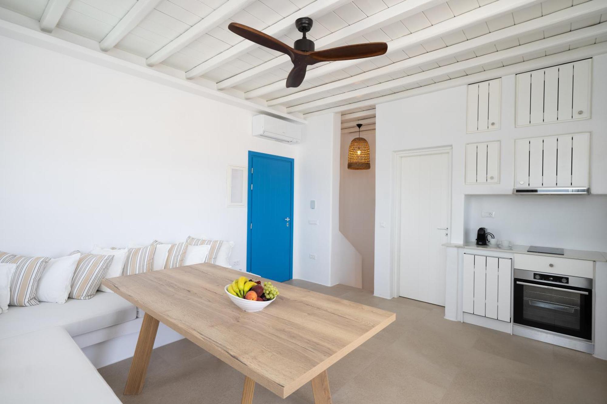 Villa Sunrise - Sea View Private Pools