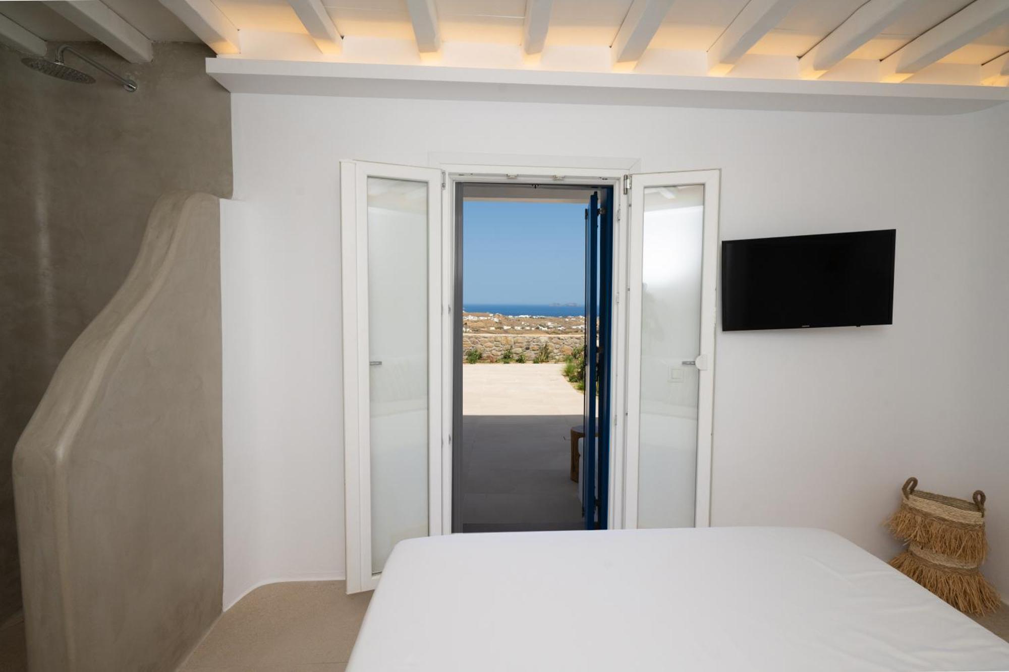 Villa Sunrise - Sea View Private Pools *