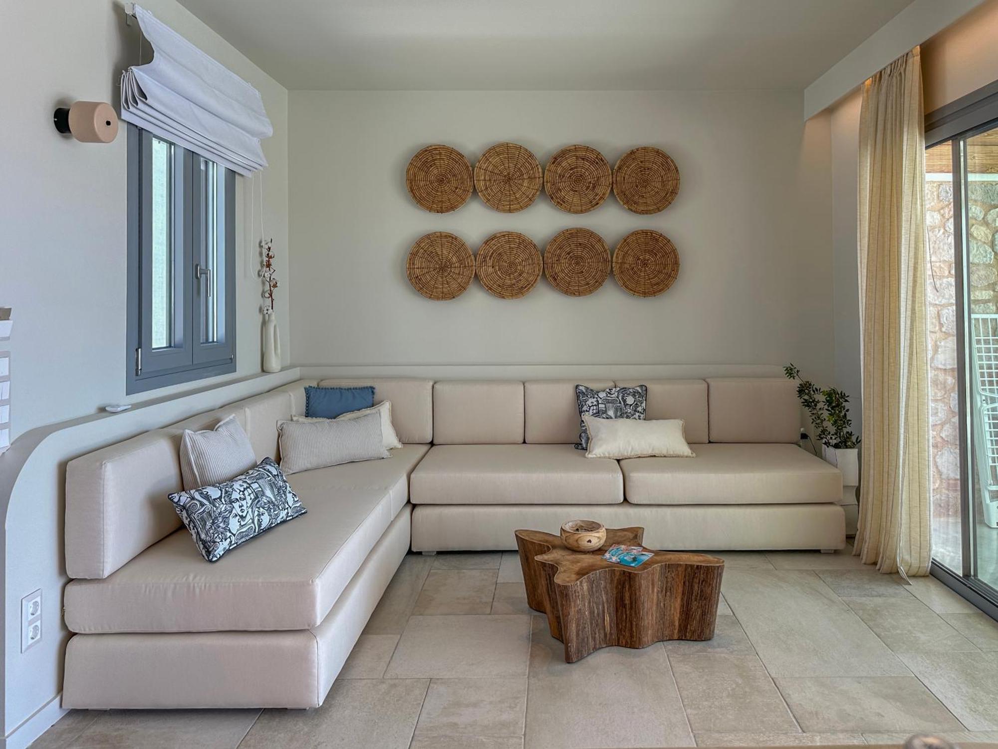 Adriana Luxury * Adamantas (Milos)