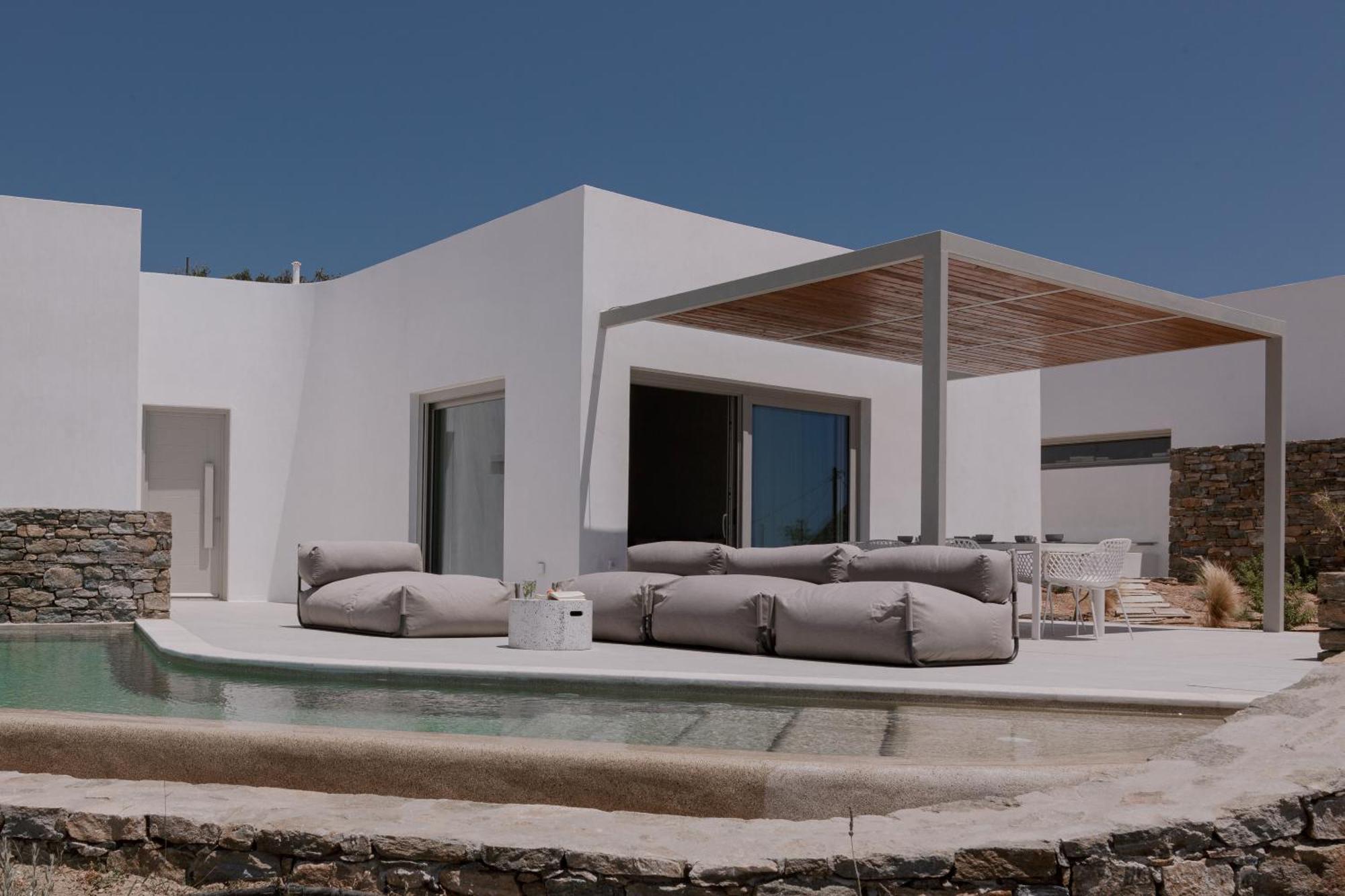 Melora Paros Villa *