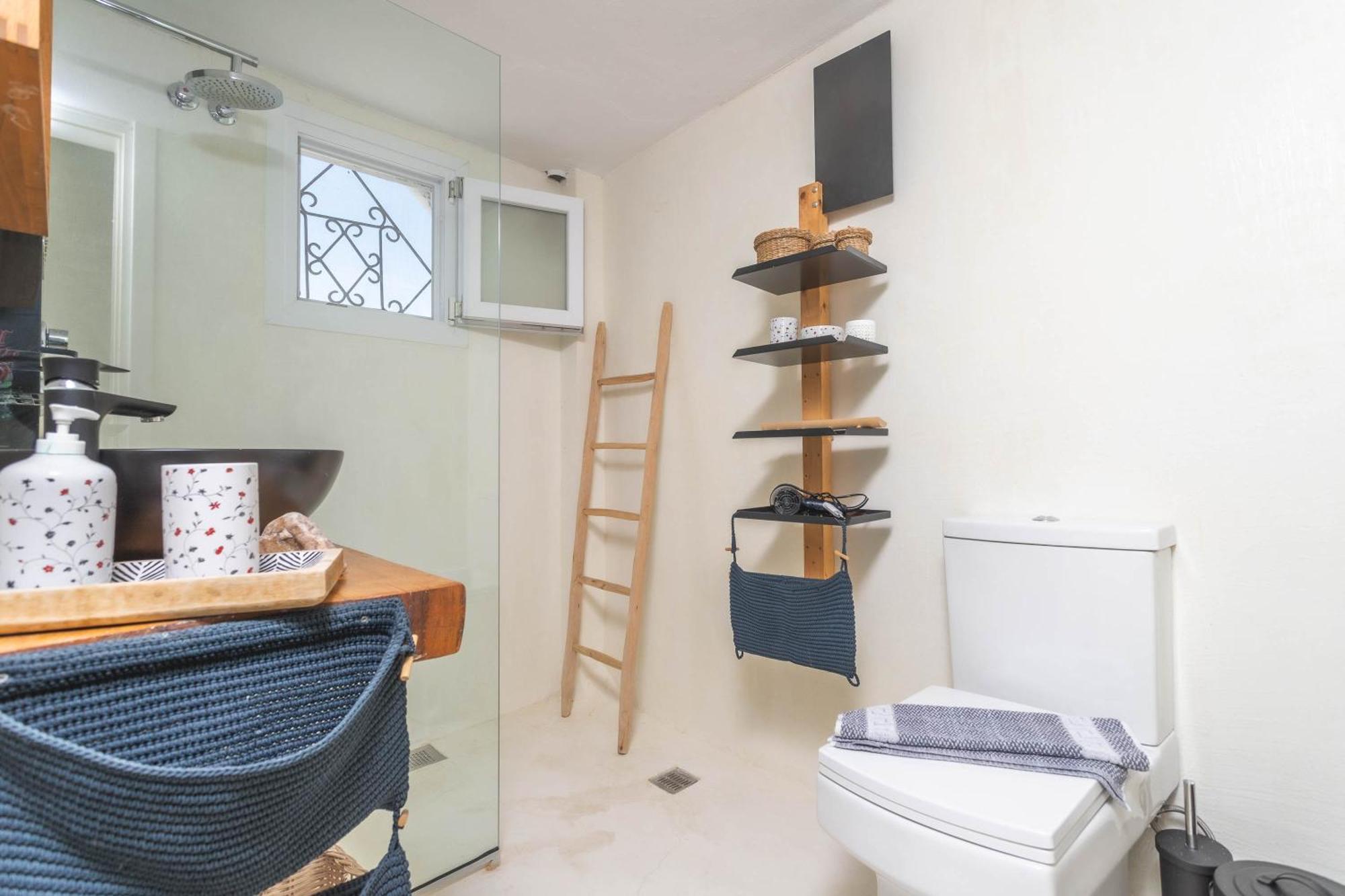 Aphroditi House Holiday home *