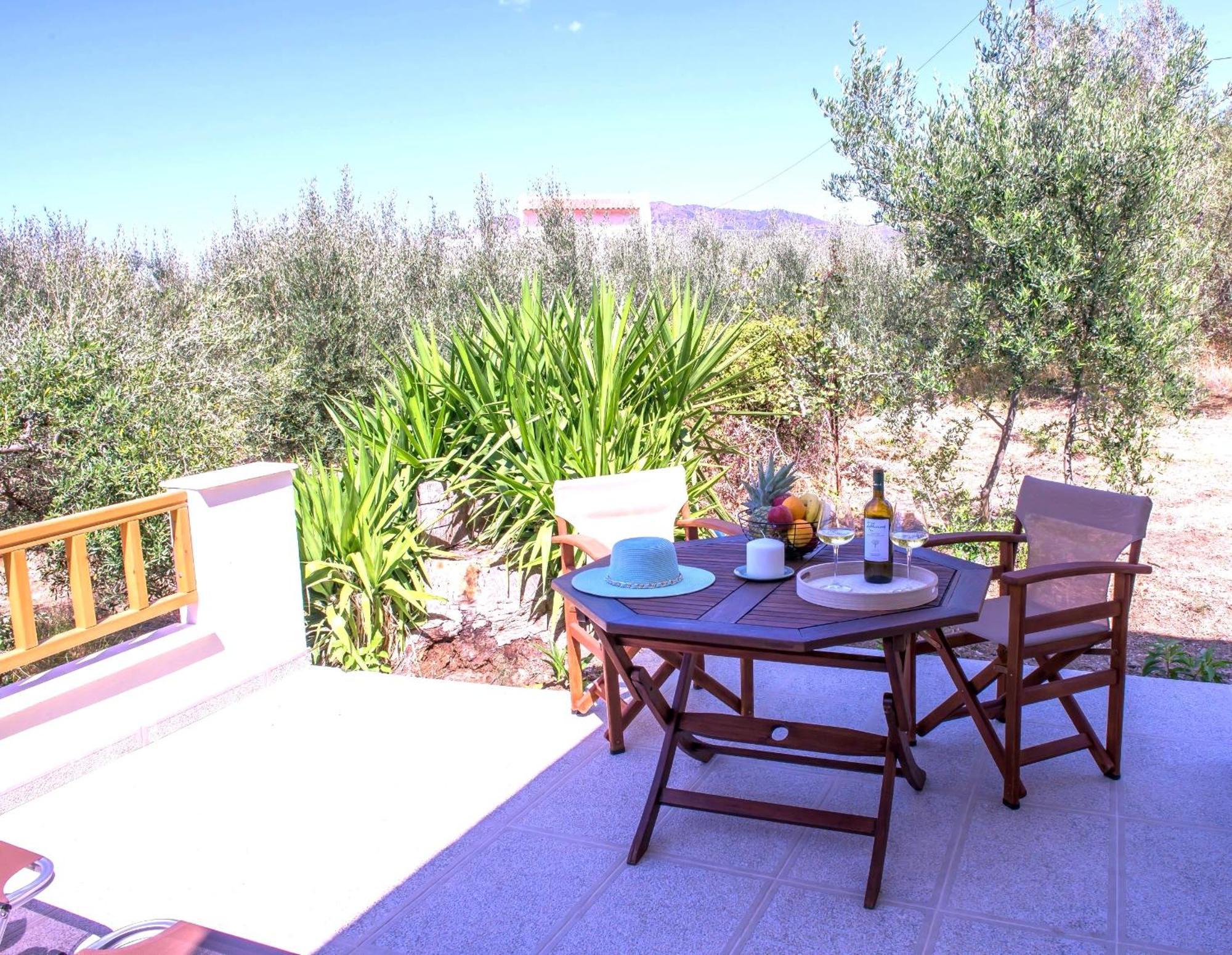 Eleonas Aparments 2 Holiday home *