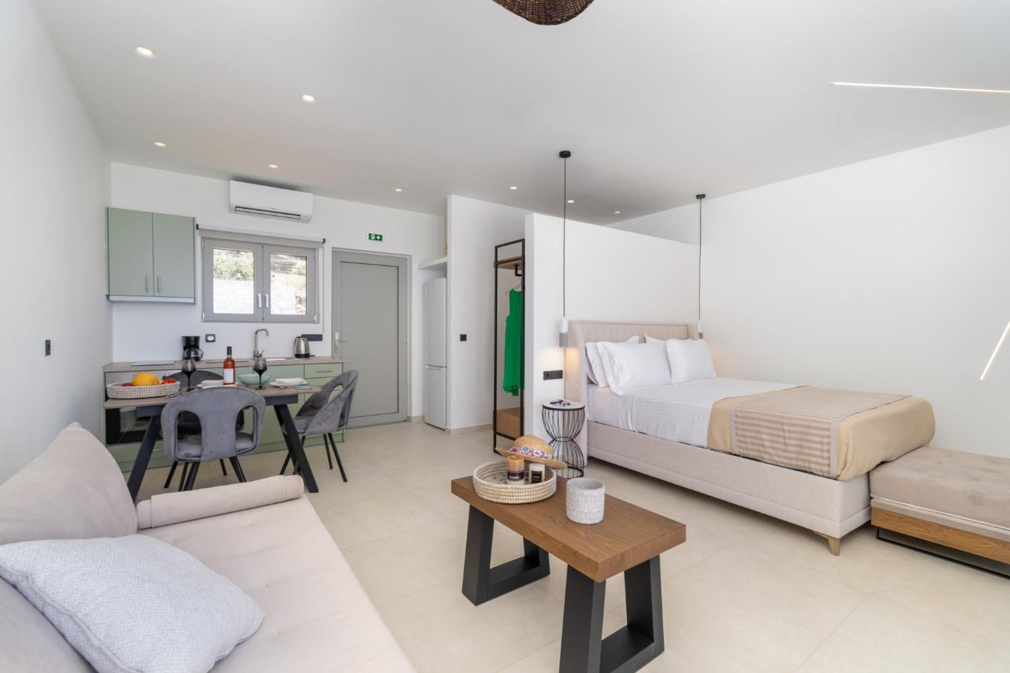 Holiday home Mellamare Luxury Athanion