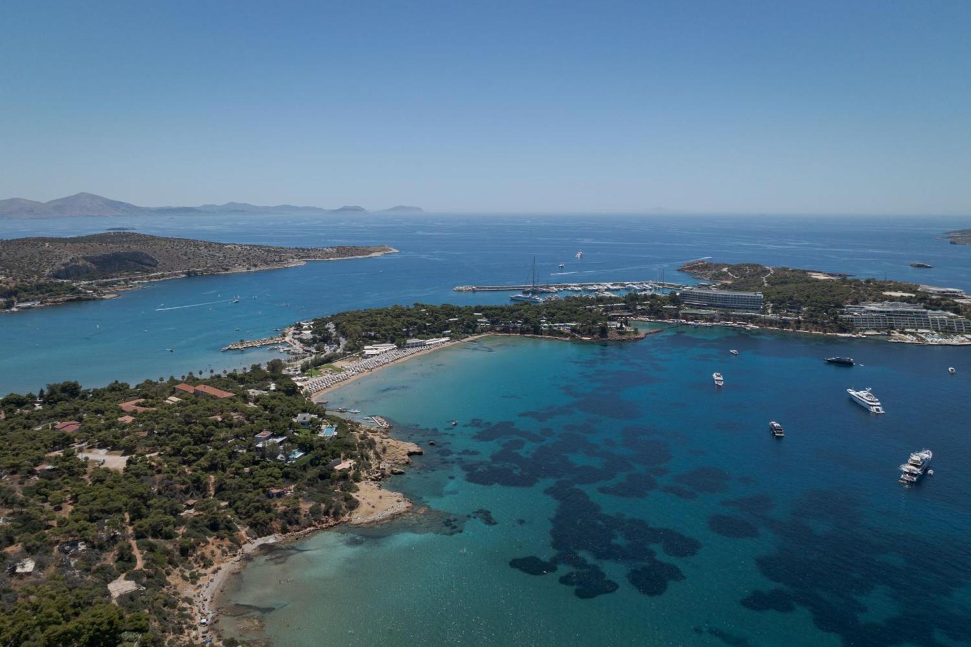 The Vouliagmeni Penthouse Apartment Athens