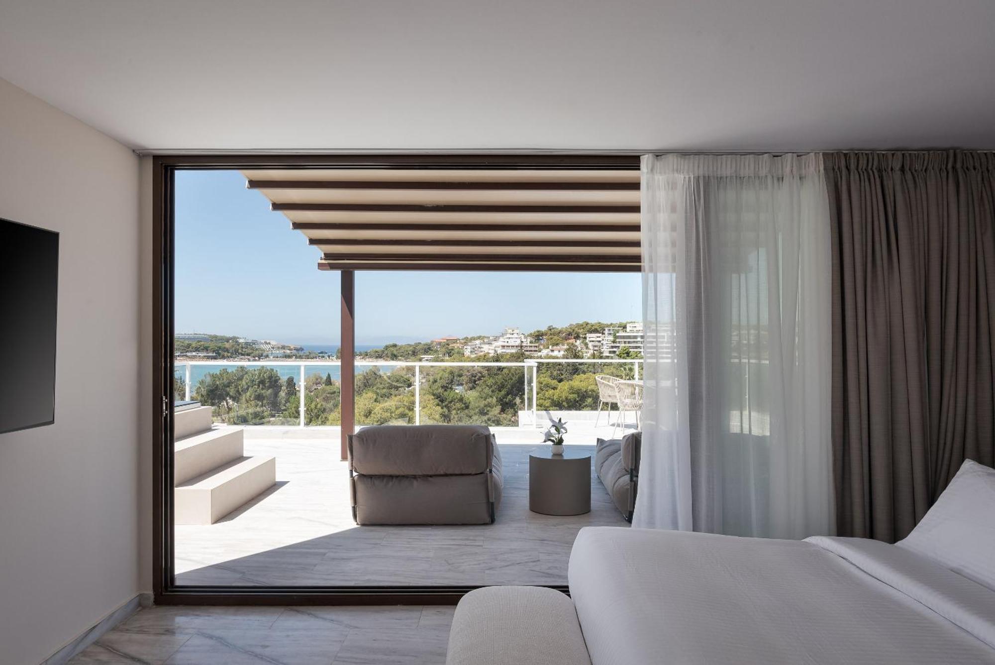 The Vouliagmeni Penthouse Apartment *