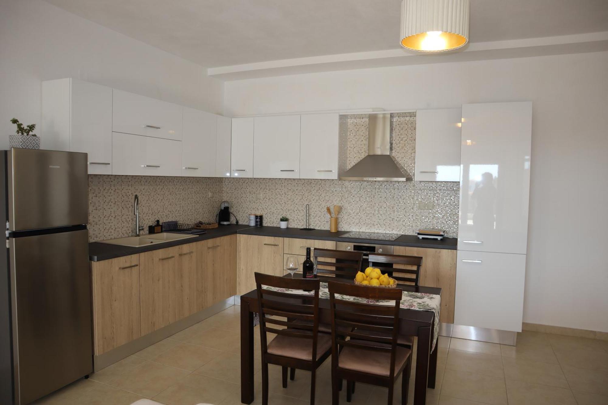 Armonia * Alonnisos Town