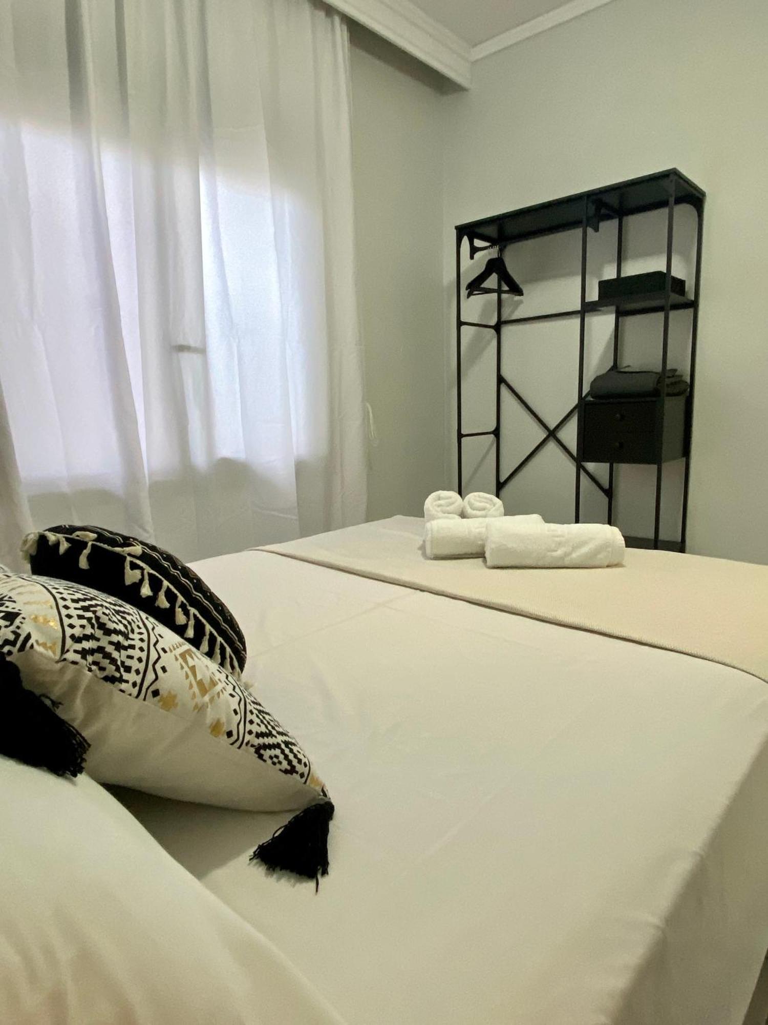 Peramore Apartment *