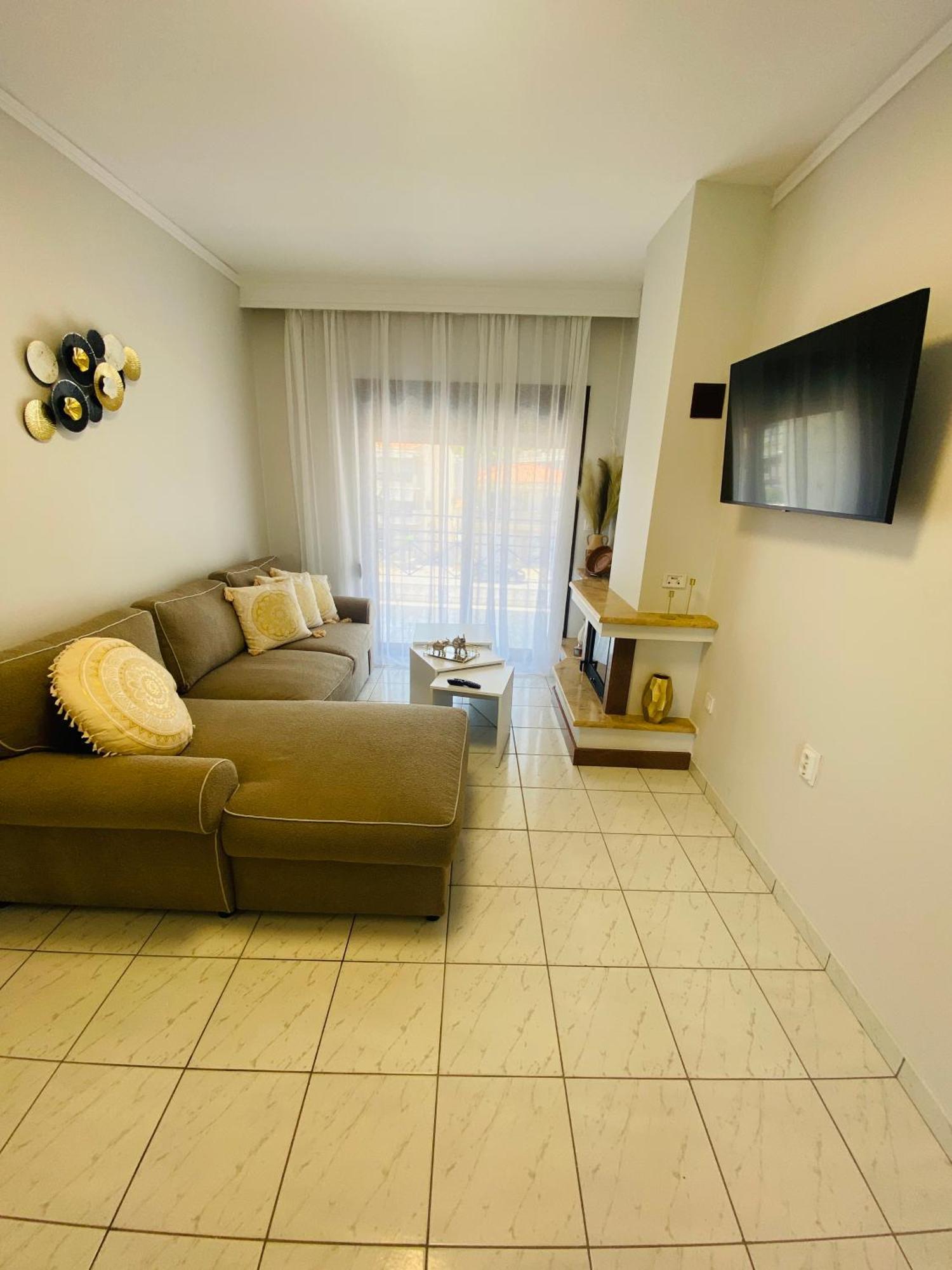 Peramore Apartment