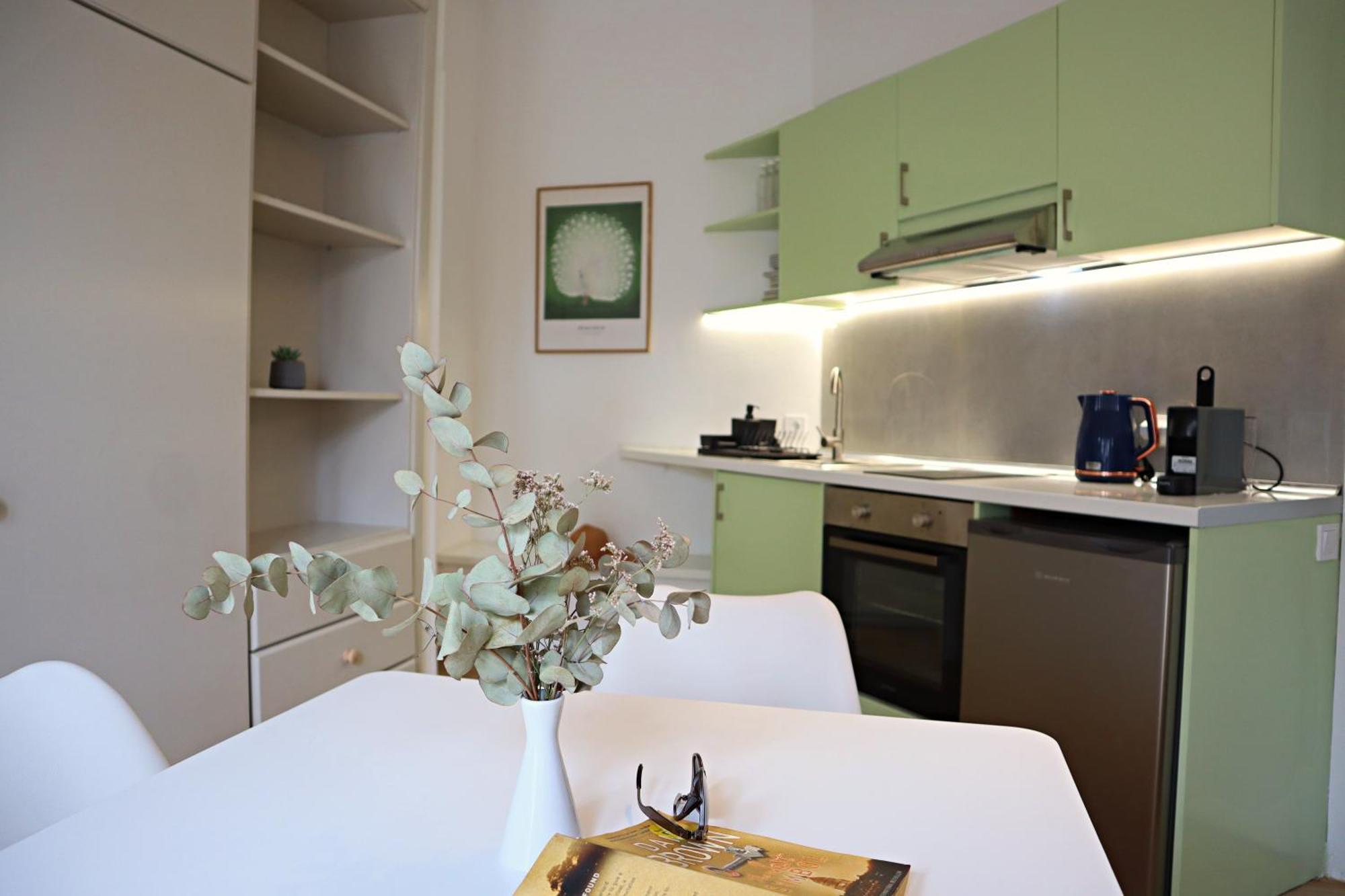 Apartment Dandelion By Telmarie *