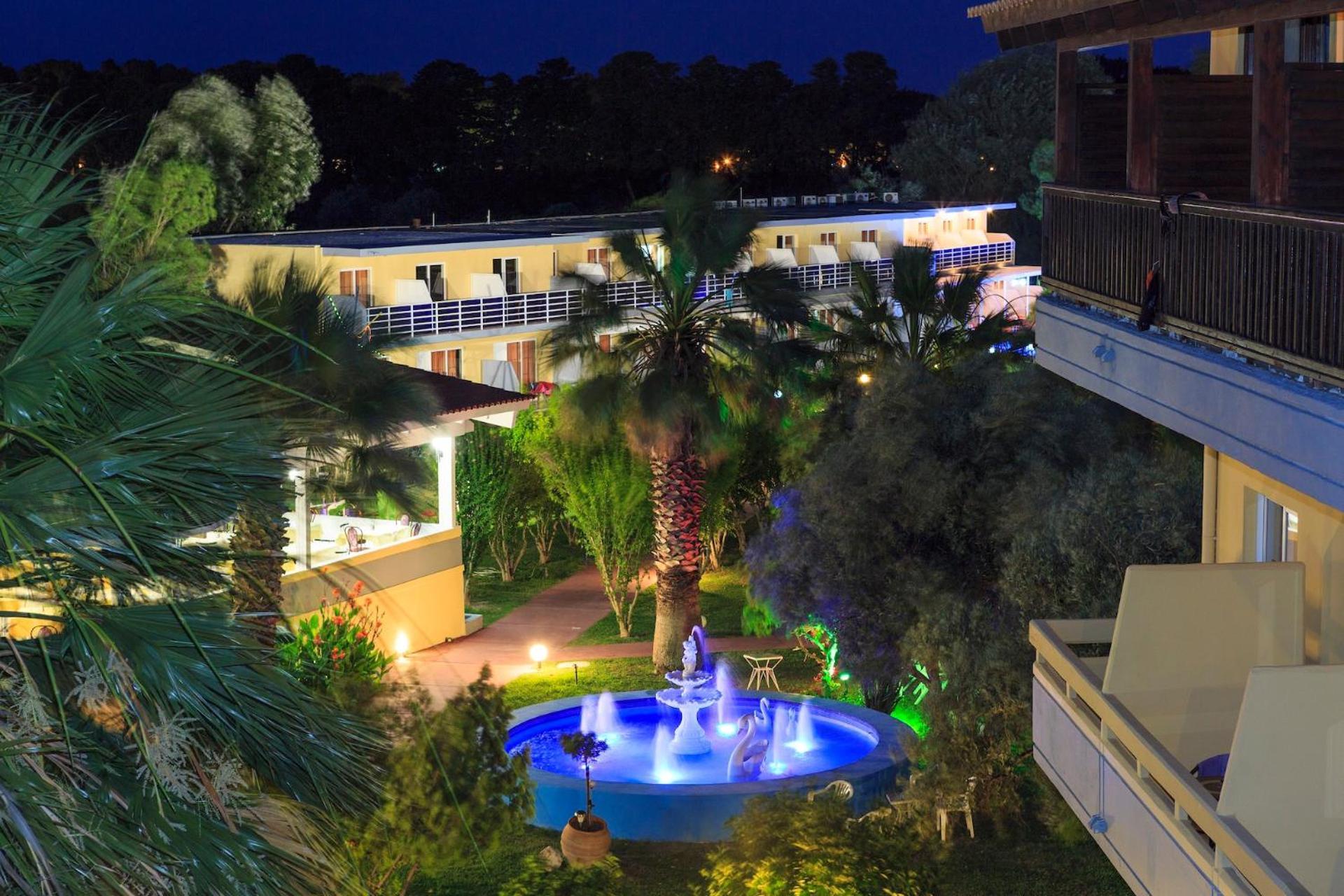 Hotel Golden Odyssey 4*