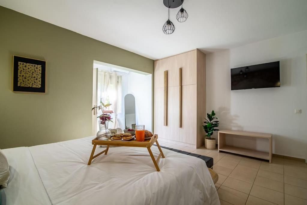 Stone With Private Pool Villa Alfa