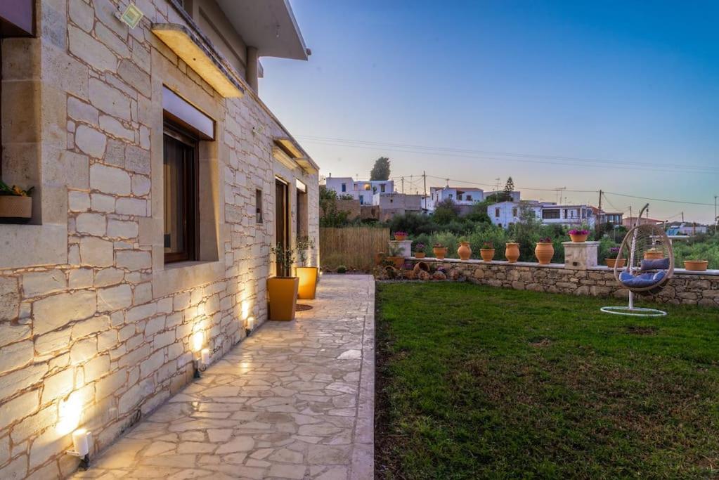 Stone With Private Pool Villa *
