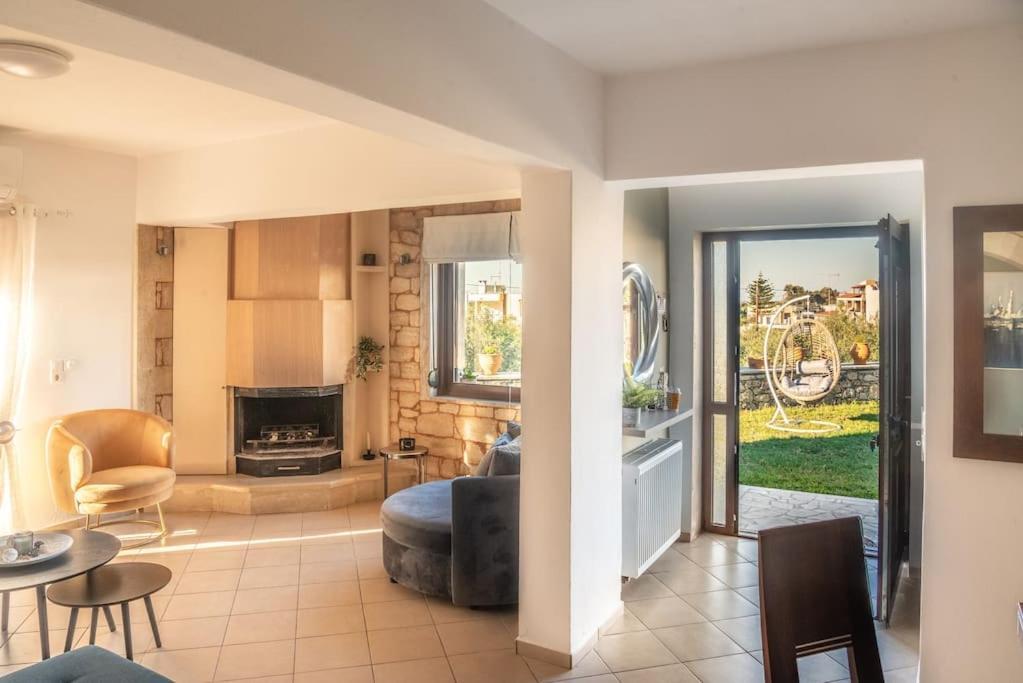Villa Stone With Private Pool