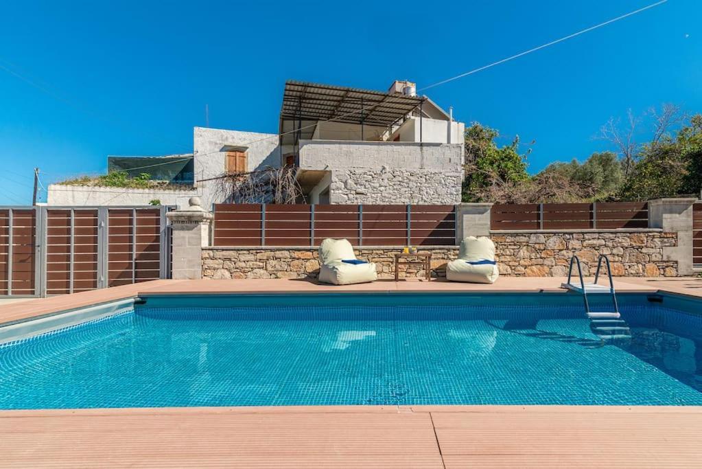 Villa Stone With Private Pool Alfa