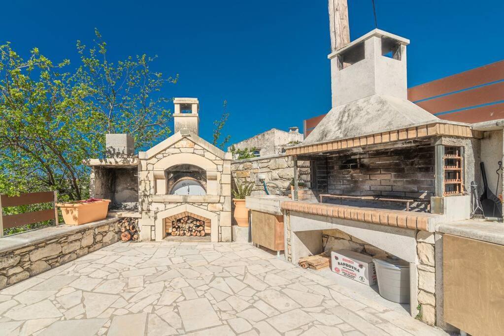 Stone With Private Pool Alfa