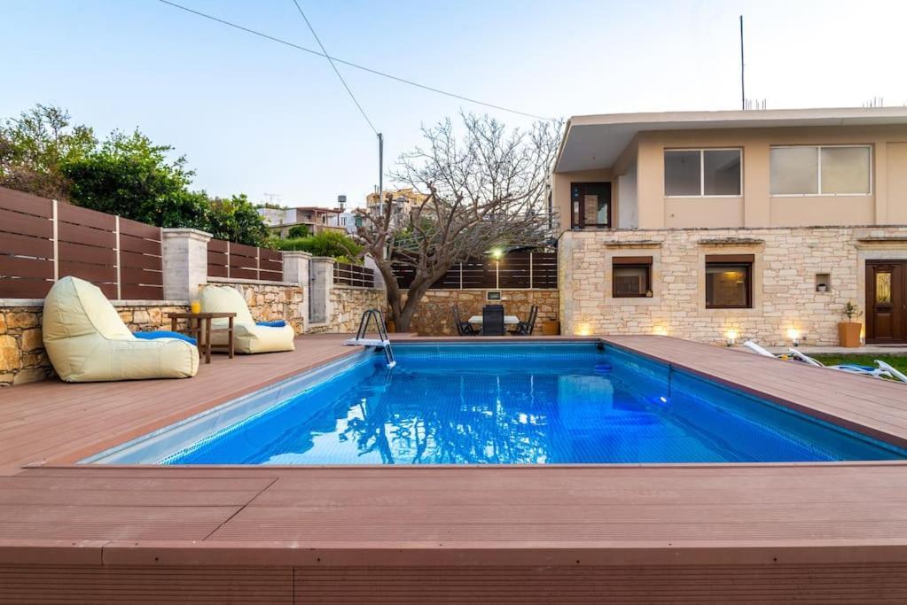 Stone With Private Pool Villa *