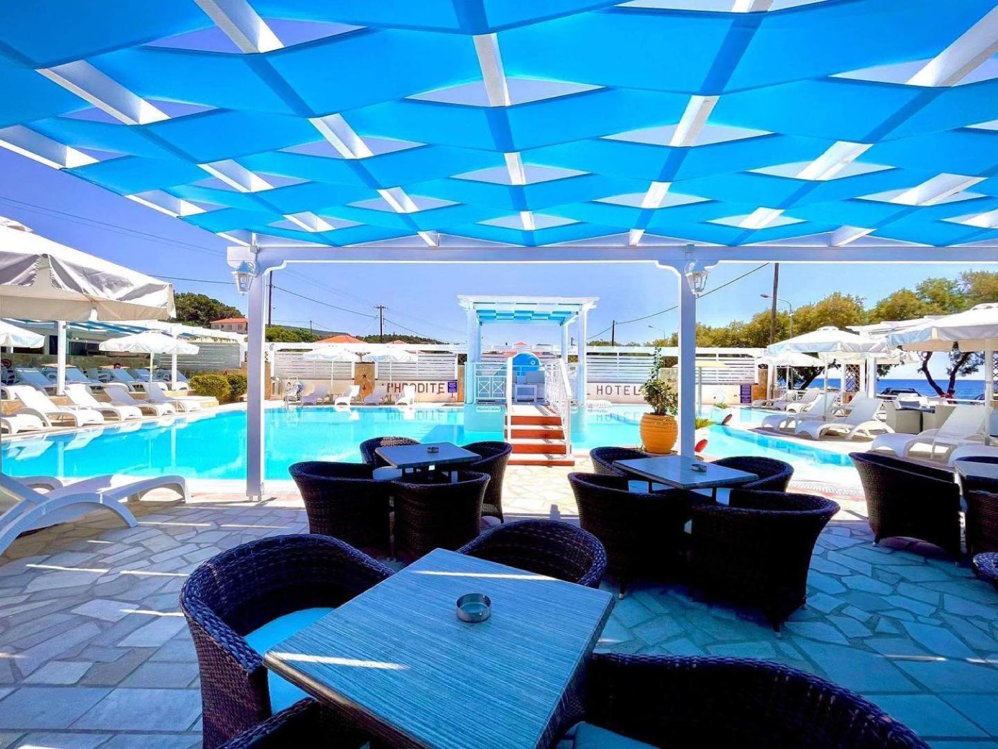 Aphrodite 3*